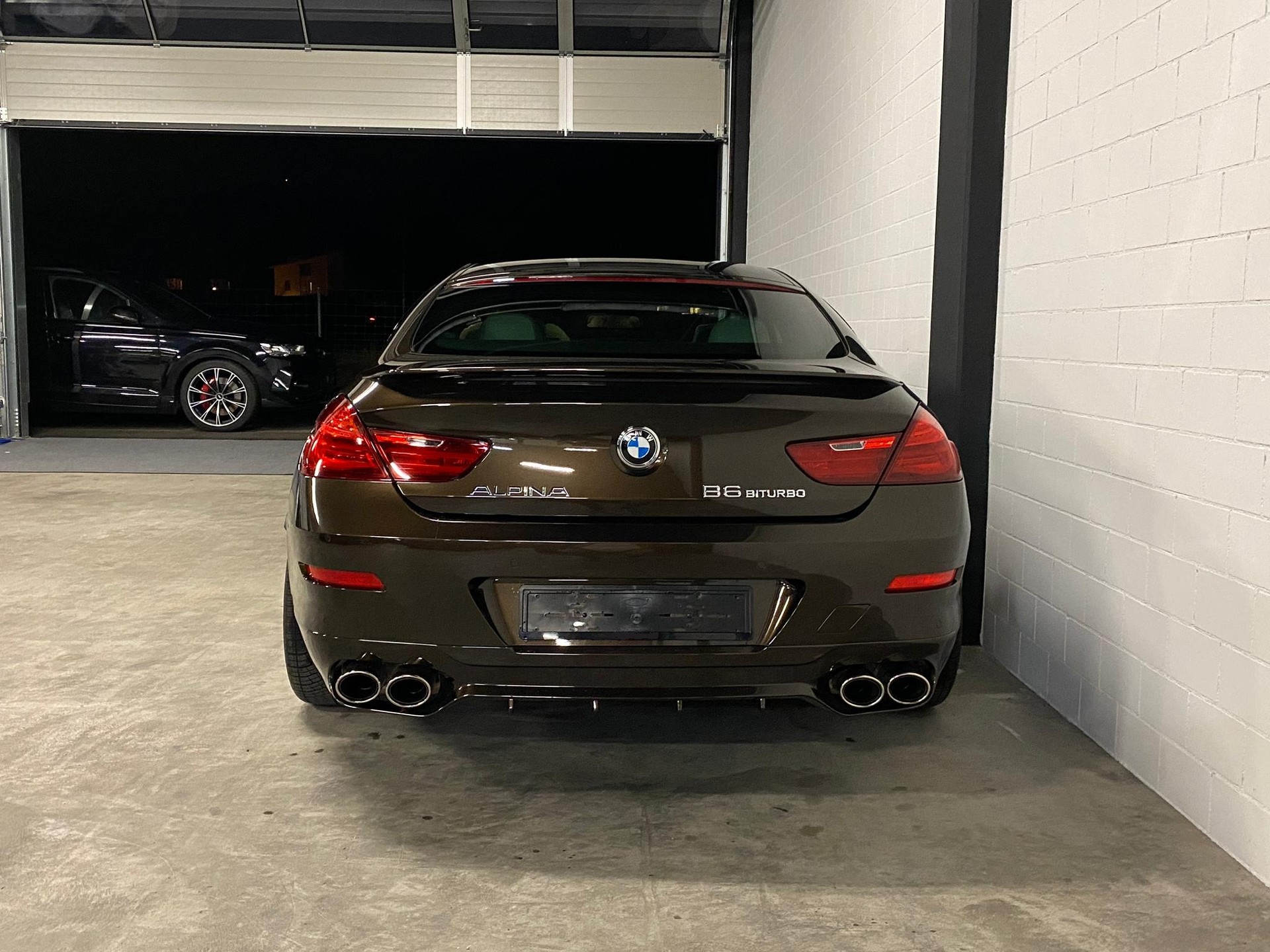 BMW-ALPINA B6 BiTurbo 4.4 V8 GranCoupé xDrive Switch-Tronic Vollausstattung-image-4
