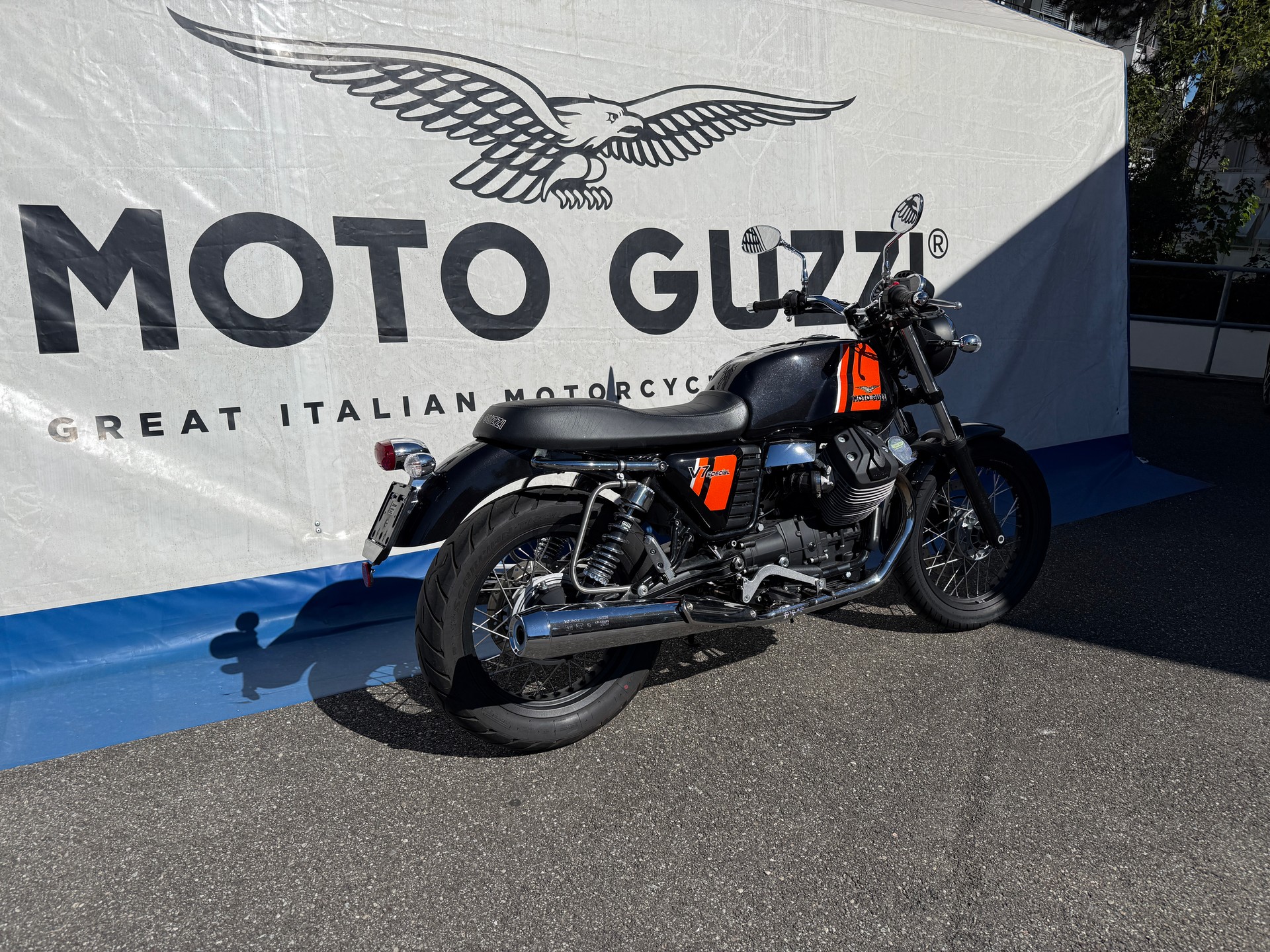 MOTO GUZZI V7 Special 750-image-2