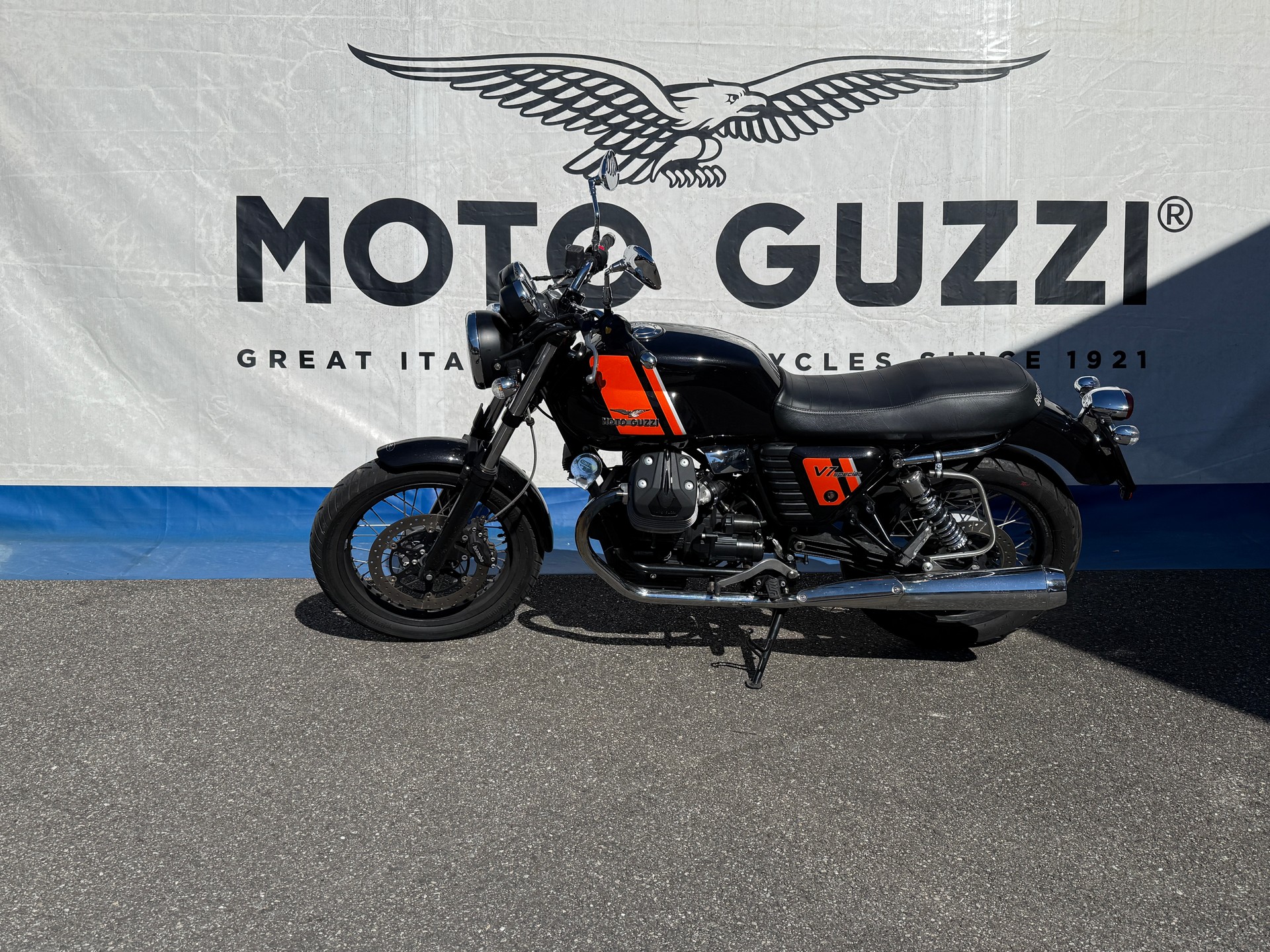 MOTO GUZZI V7 Special 750-image-7
