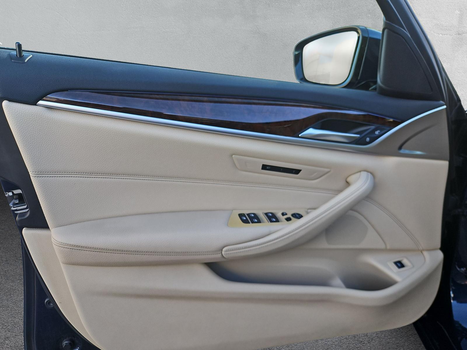 BMW 520d Sport Line xDrive G30 (CH)-image-21