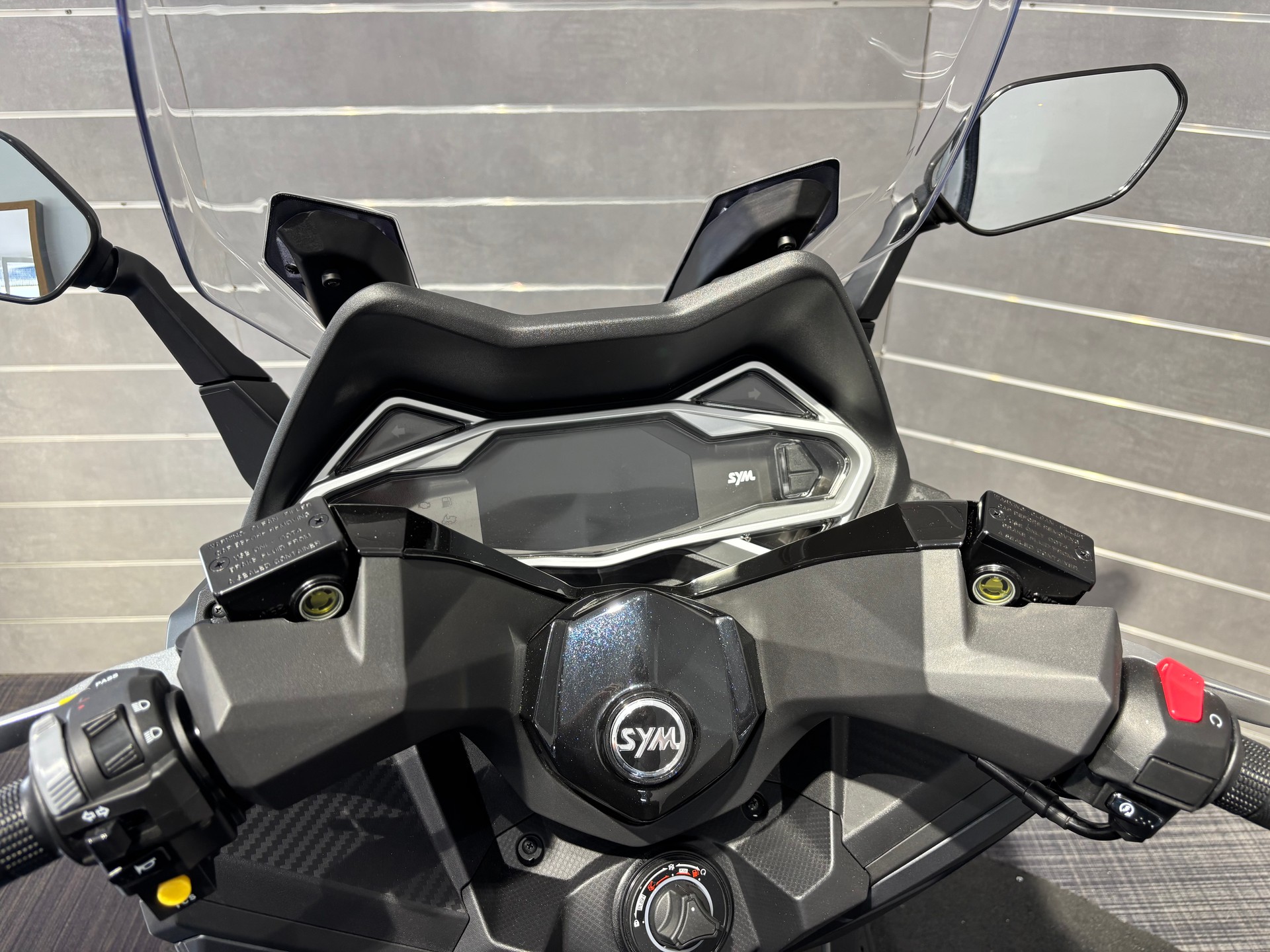 SYM Cruisym 300 i-image-9