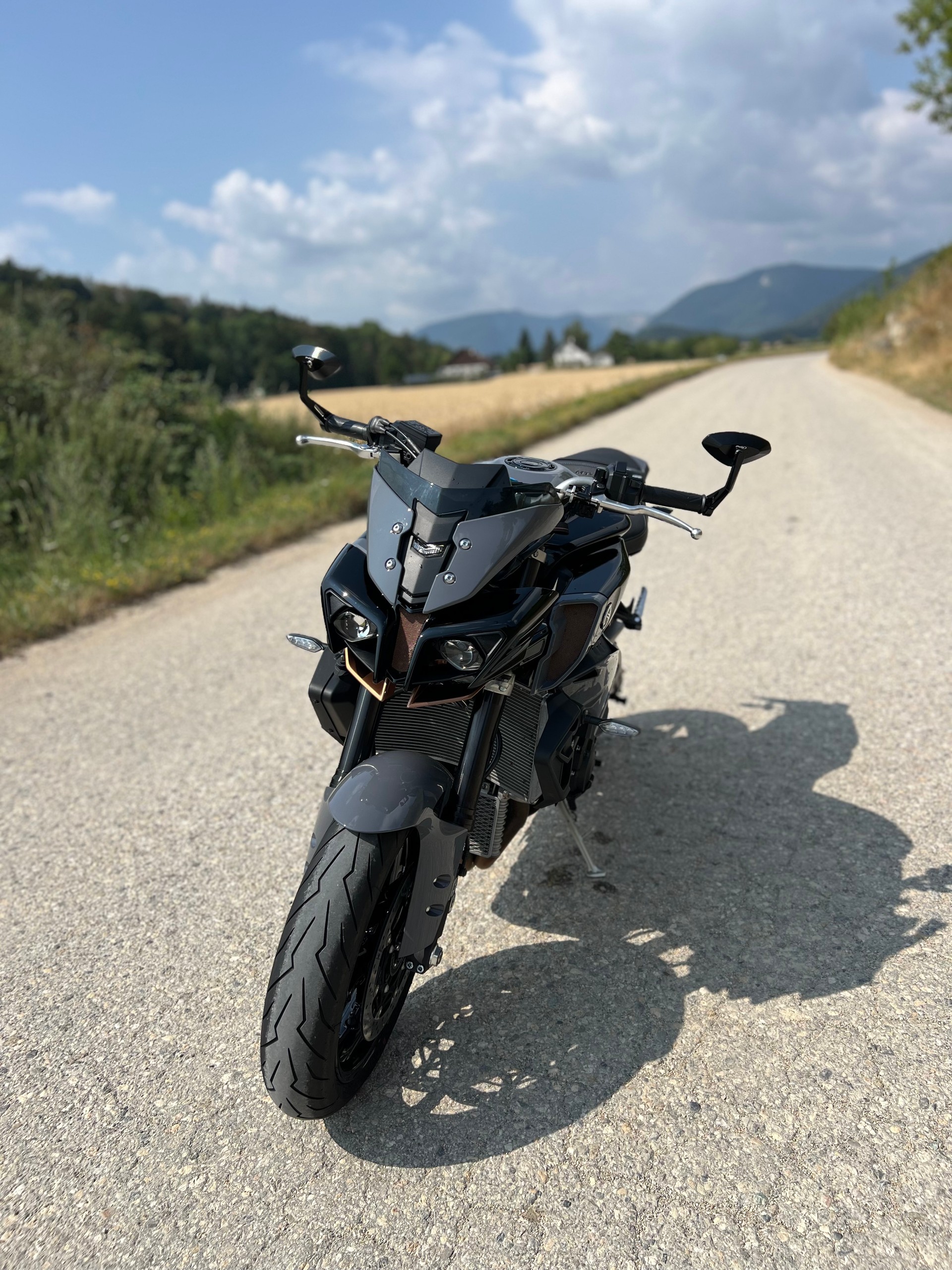 YAMAHA MT-10 ABS-image-1