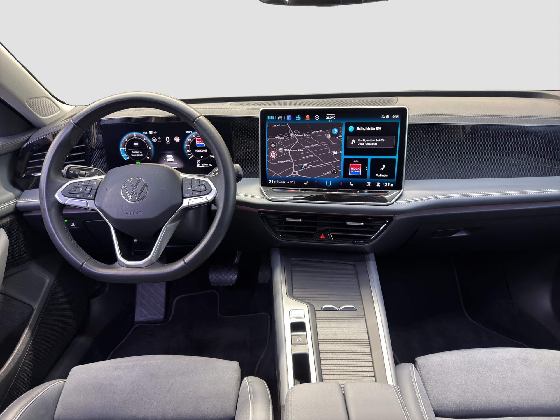 VW Passat Variant 2.0 TDI evo Business DSG-image-6