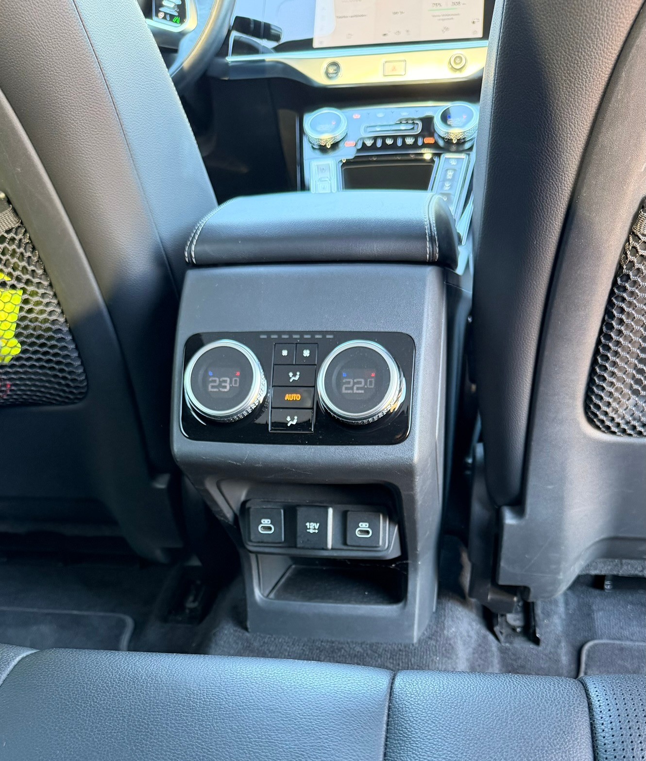 JAGUAR EV400 Black Edition AWD (aktuellste Version mit max. 100kW Ladegeschwindigkeit)-image-7