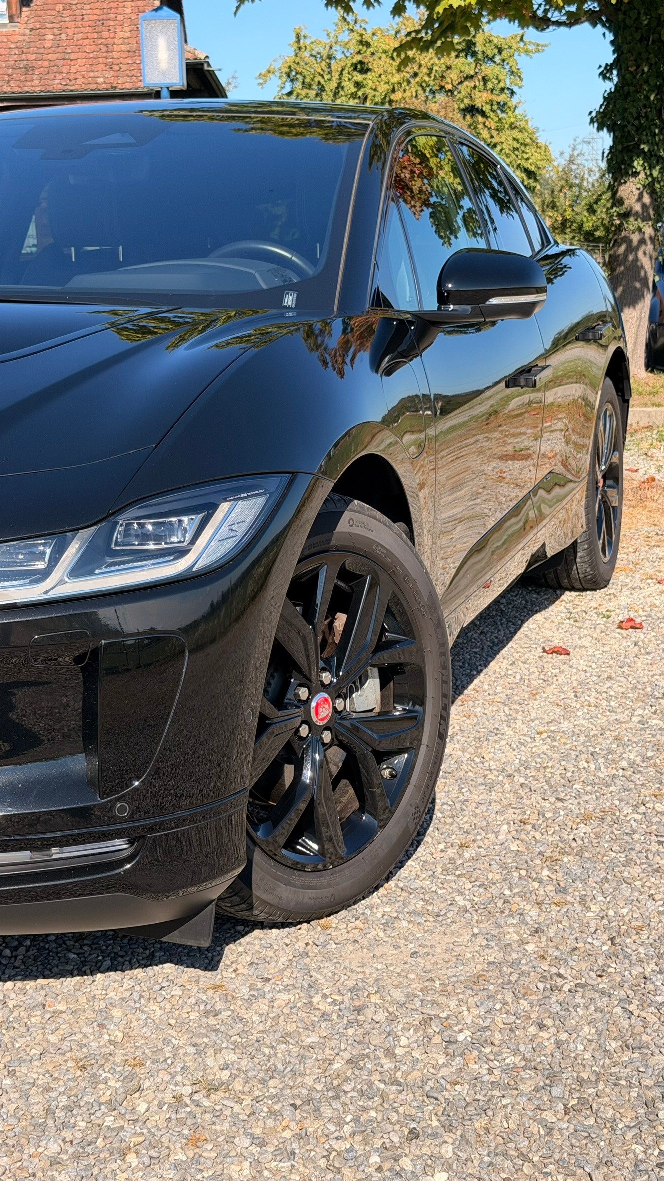 JAGUAR EV400 Black Edition AWD (aktuellste Version mit max. 100kW Ladegeschwindigkeit)-image-10