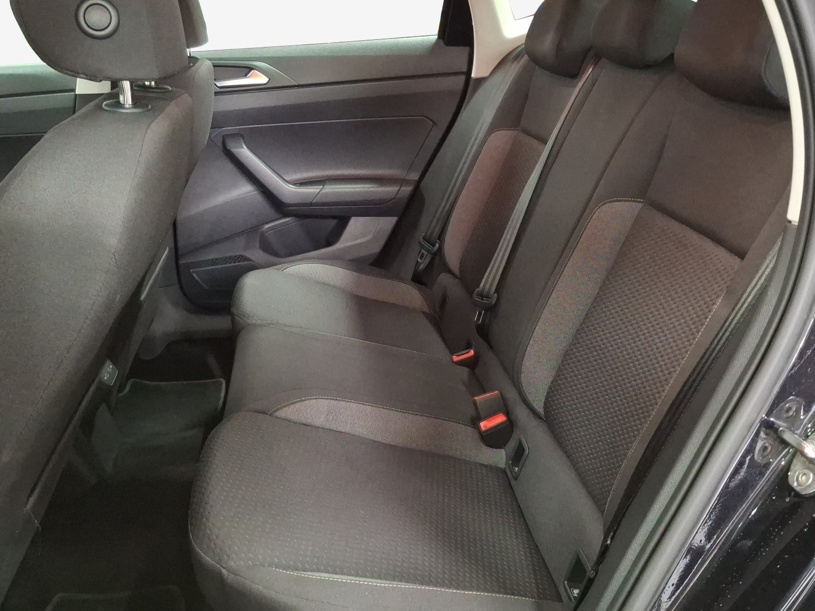 VW Polo 1.0 TSI Life DSG-image-11