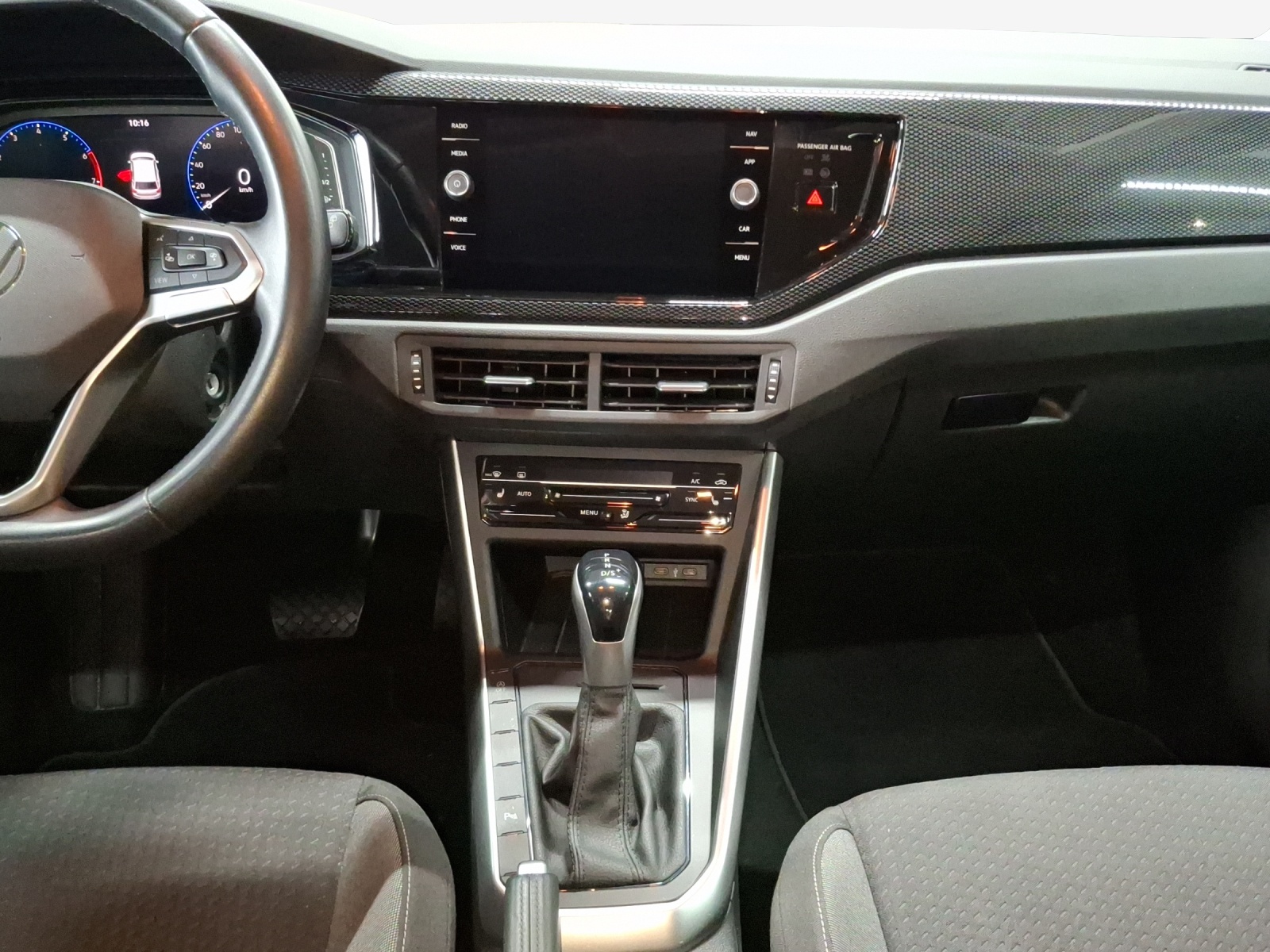 VW Polo 1.0 TSI Life DSG-image-10