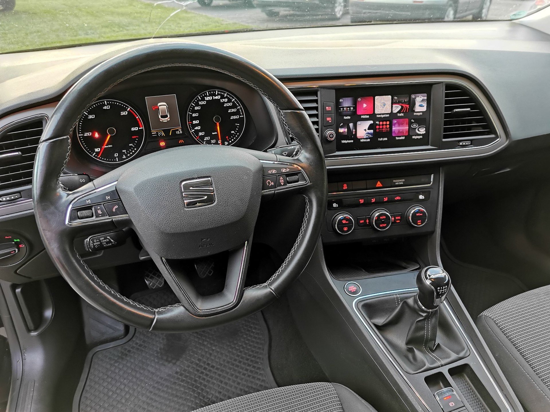 SEAT Leon ST 2.0 TDI Style 4Drive-image-13