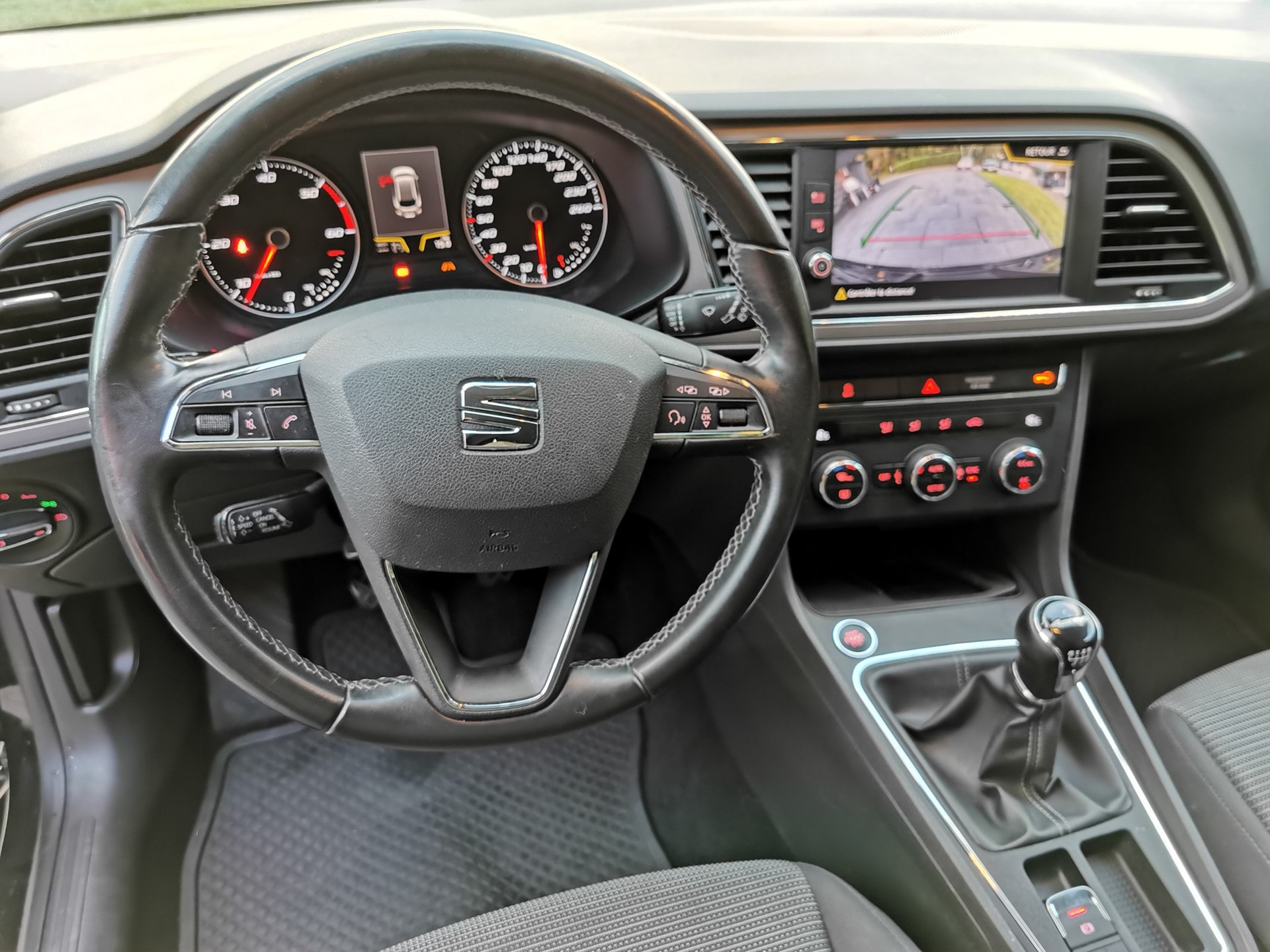 SEAT Leon ST 2.0 TDI Style 4Drive-image-10