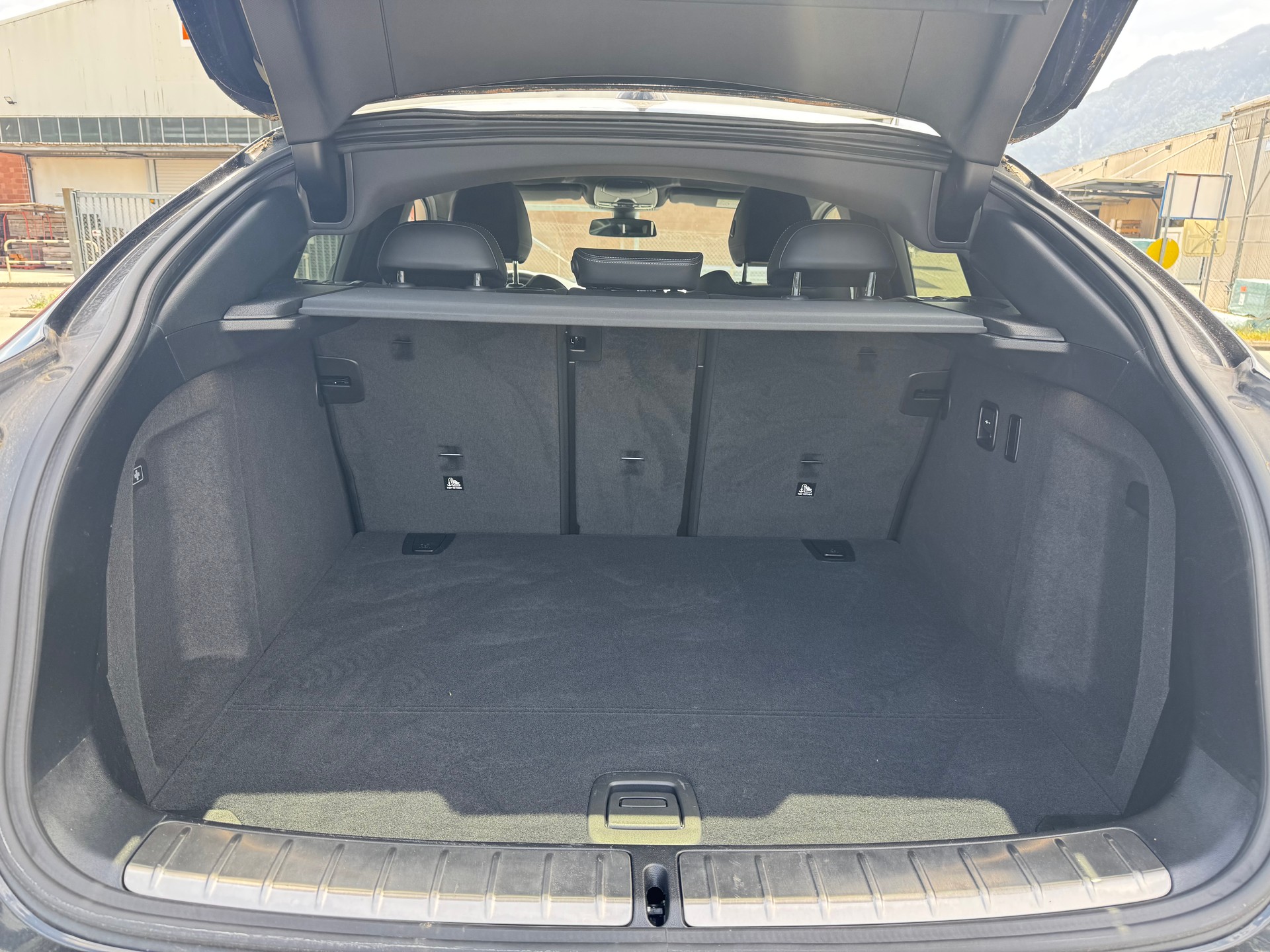 BMW X4 xDrive 48V 20d M Sport Steptronic-image-9