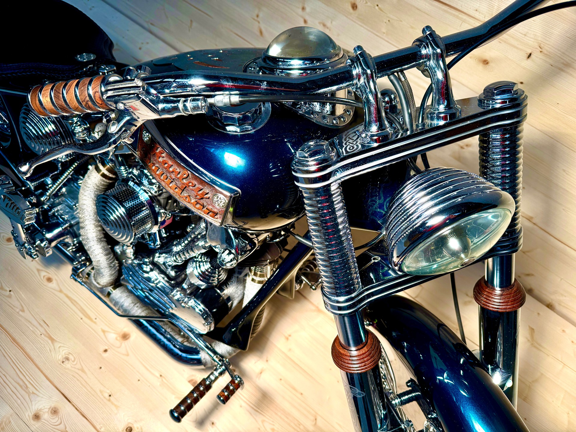HARLEY-DAVIDSON-image-12