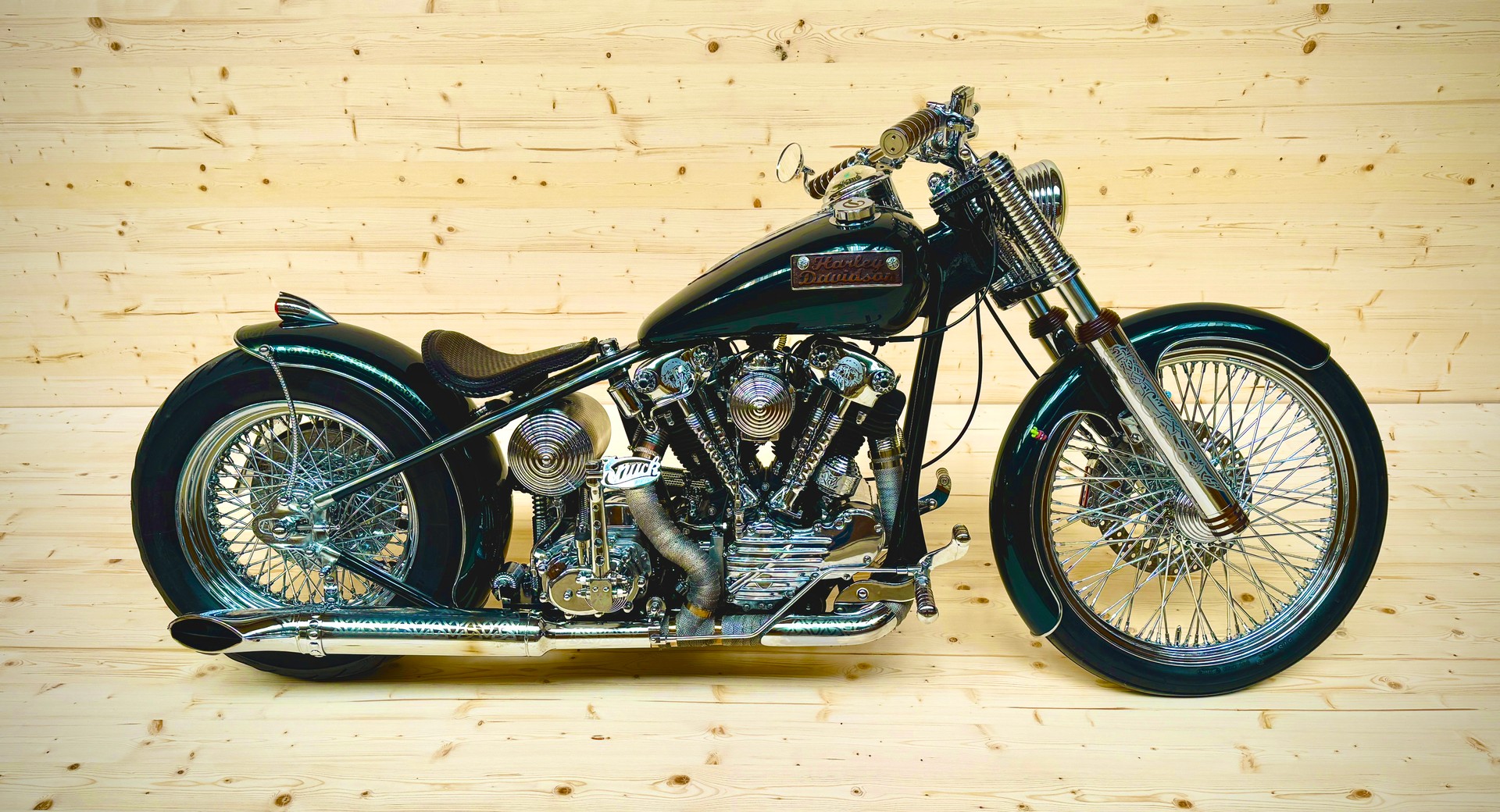 HARLEY-DAVIDSON-image-0