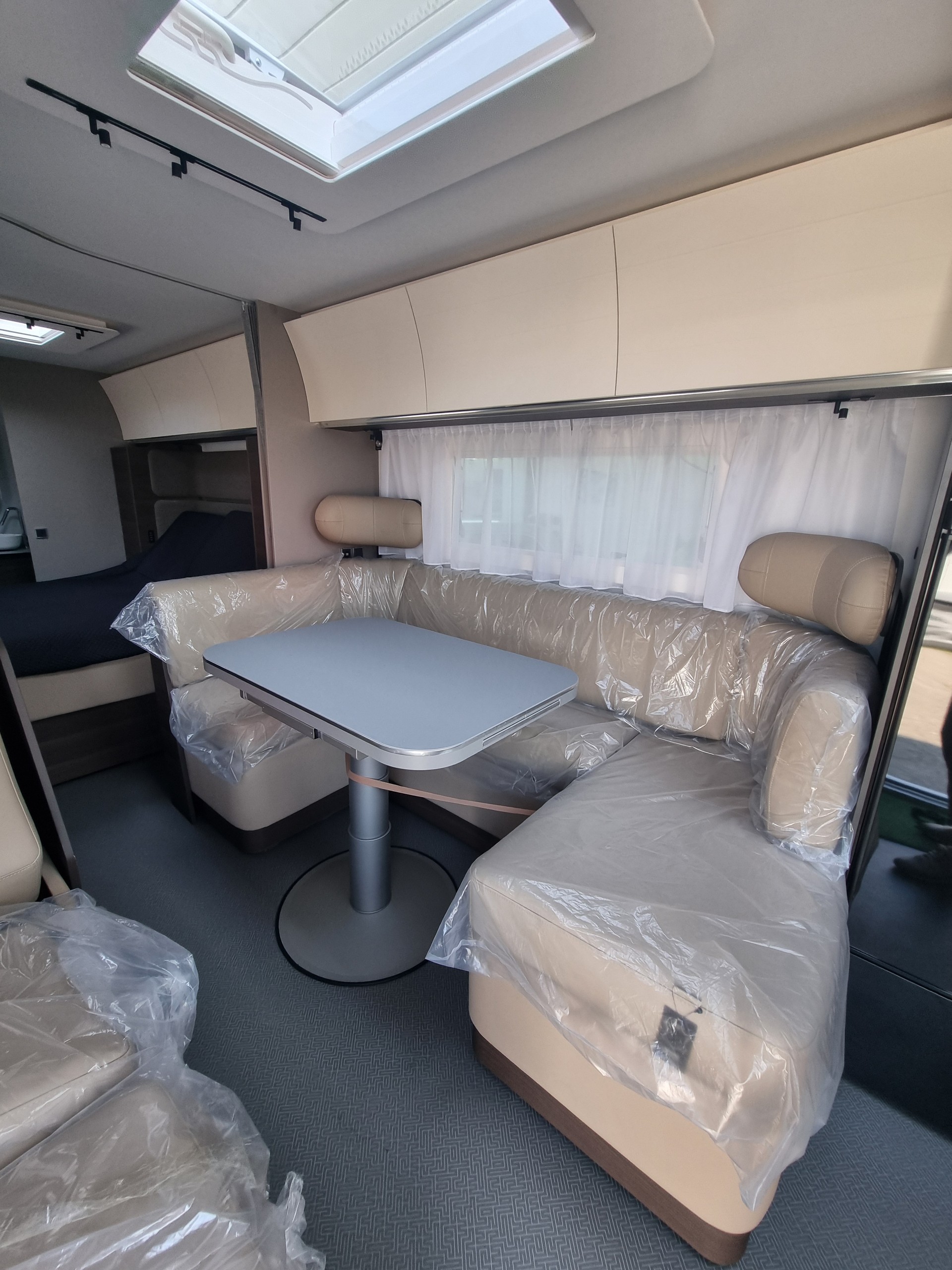 ADRIA Adria Alpina 663 HT-image-9