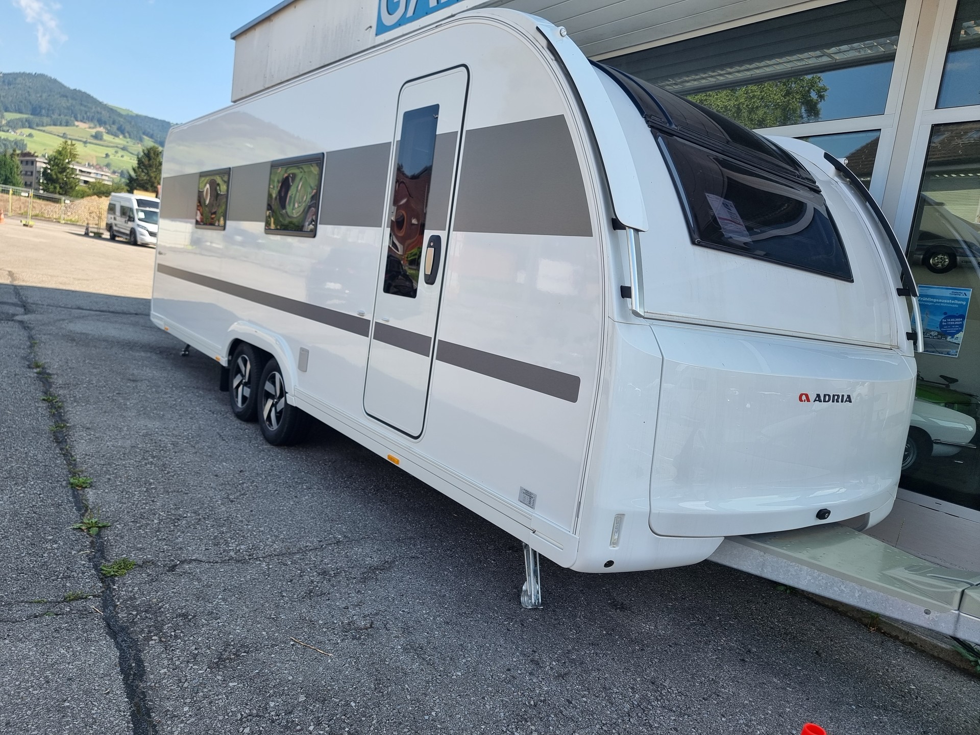 ADRIA Adria Alpina 663 HT-showroom-element-2