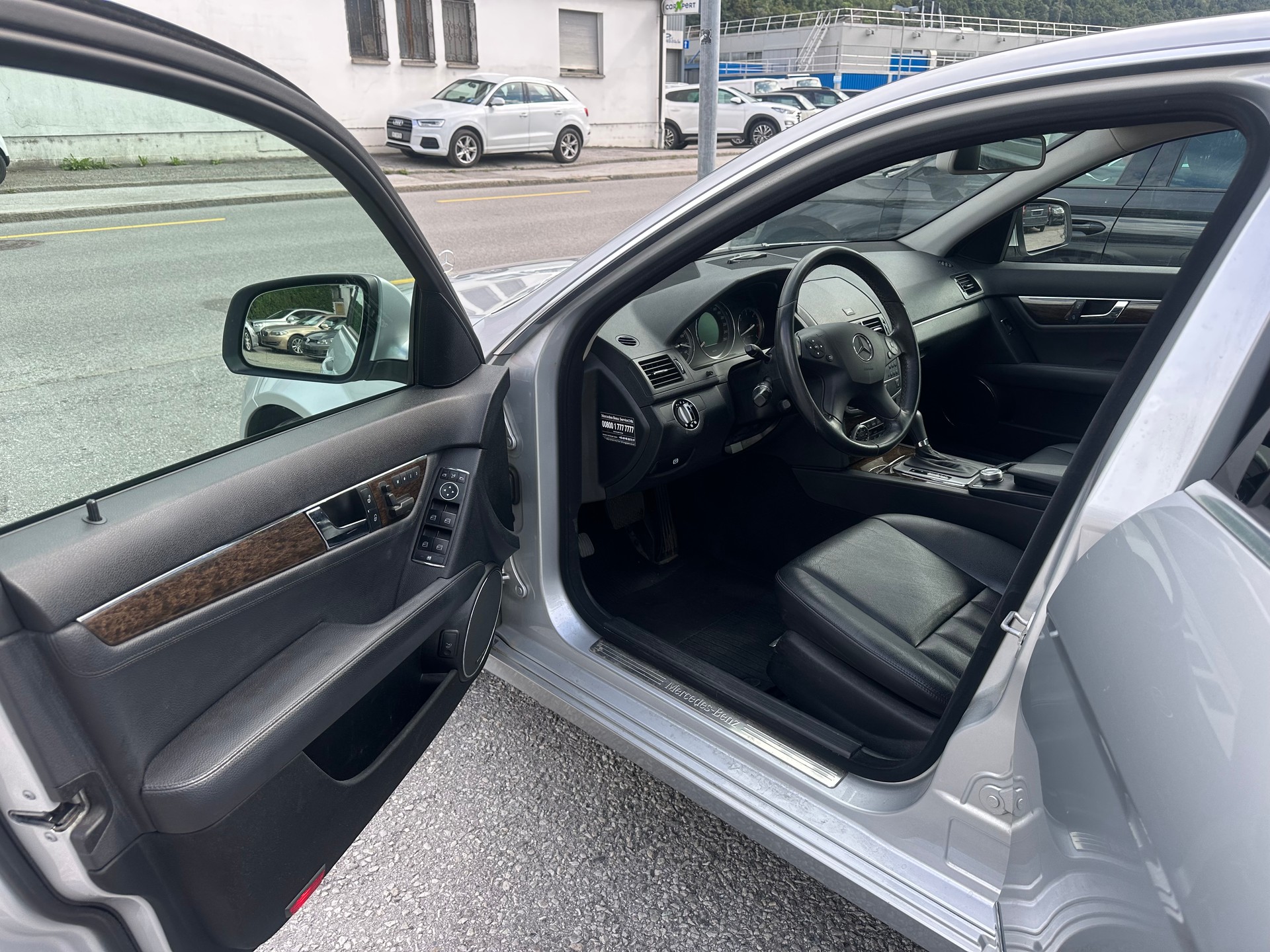 MERCEDES-BENZ C320 CDI-image-7