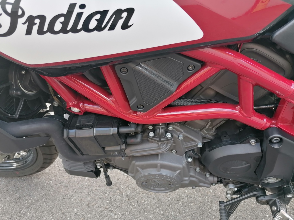 INDIAN FTR 1200 S Race Replica-image-8
