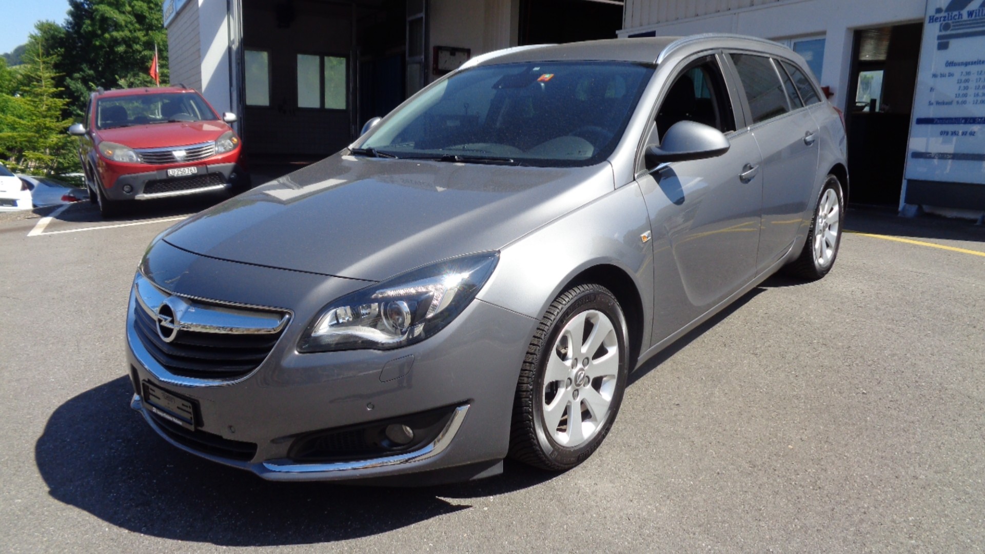 OPEL Insignia Sports Tourer 1.6 CDTI Edition Automatic-image-1