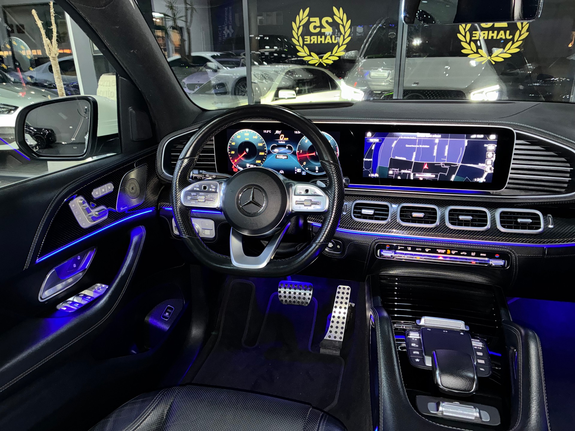MERCEDES-BENZ GLE 400 d 4Matic AMG Line 9G-Tronic-image-8