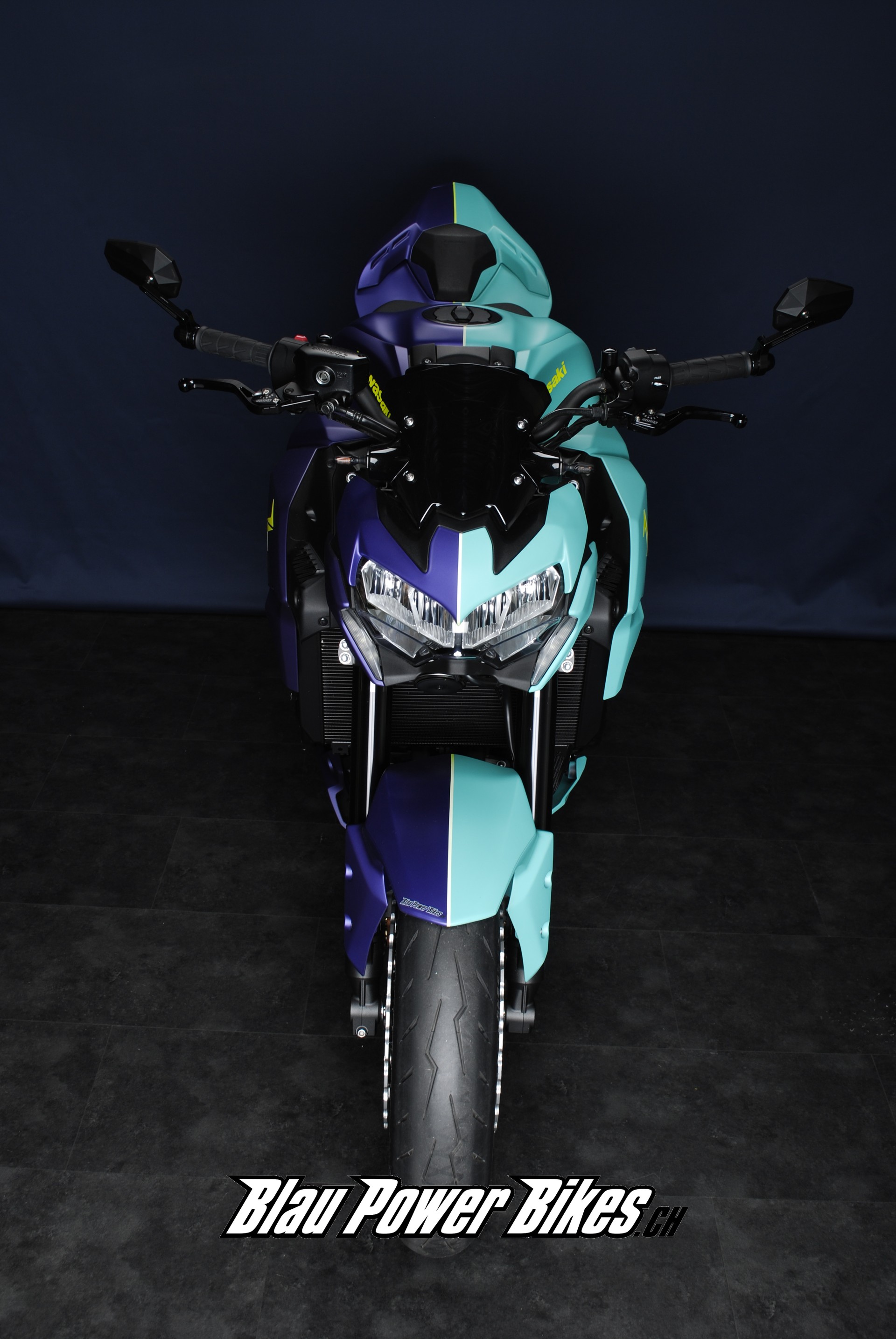 KAWASAKI Z 900 (70kW) MY21 - Komplettumbau-image-0