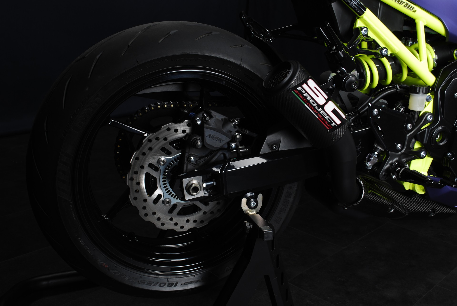 KAWASAKI Z 900 (70kW) MY21 - Komplettumbau-image-2