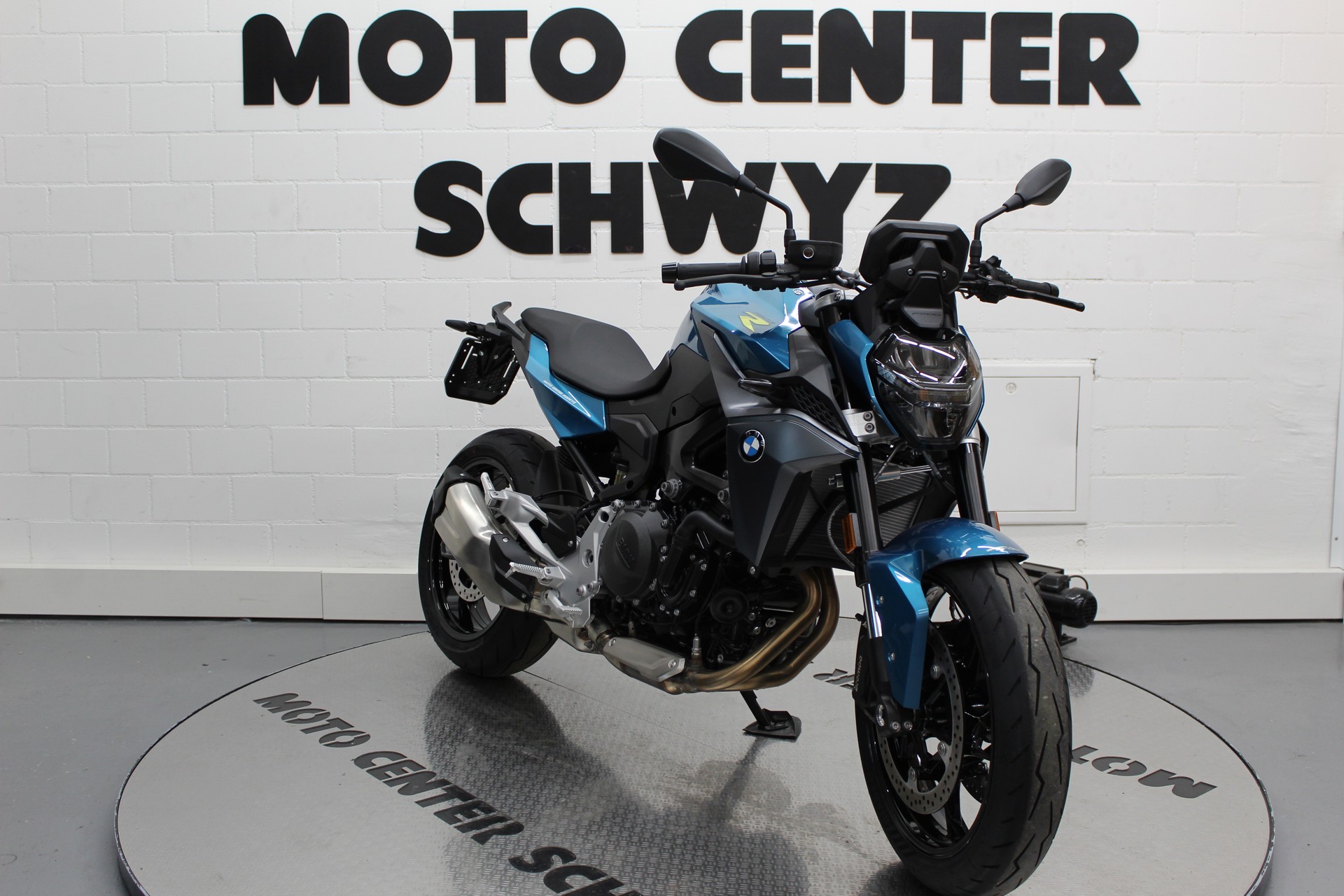 BMW F 900 R A2-image-2