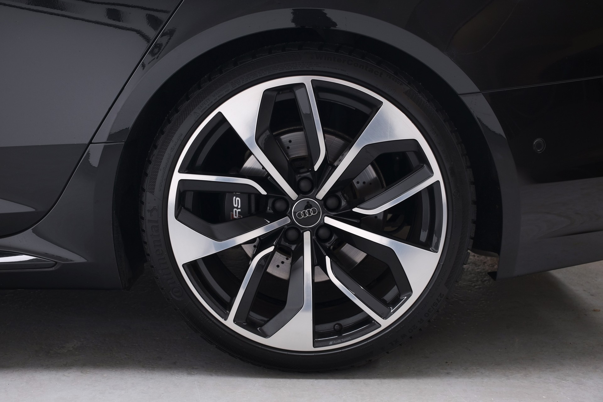 AUDI RS4 Avant 2.9 TFSI quattro tiptronic-image-7