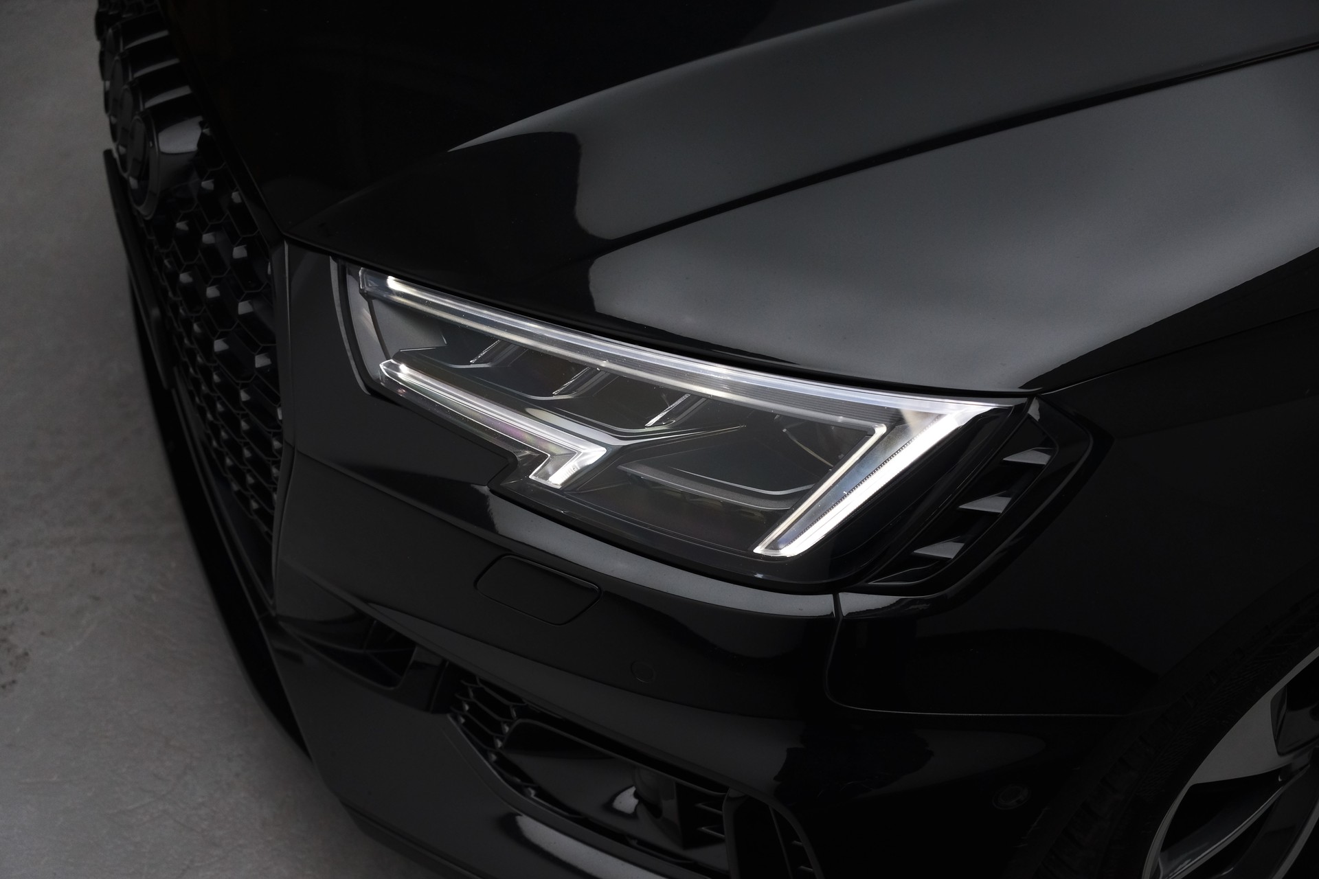 AUDI RS4 Avant 2.9 TFSI quattro tiptronic-showroom-element-2