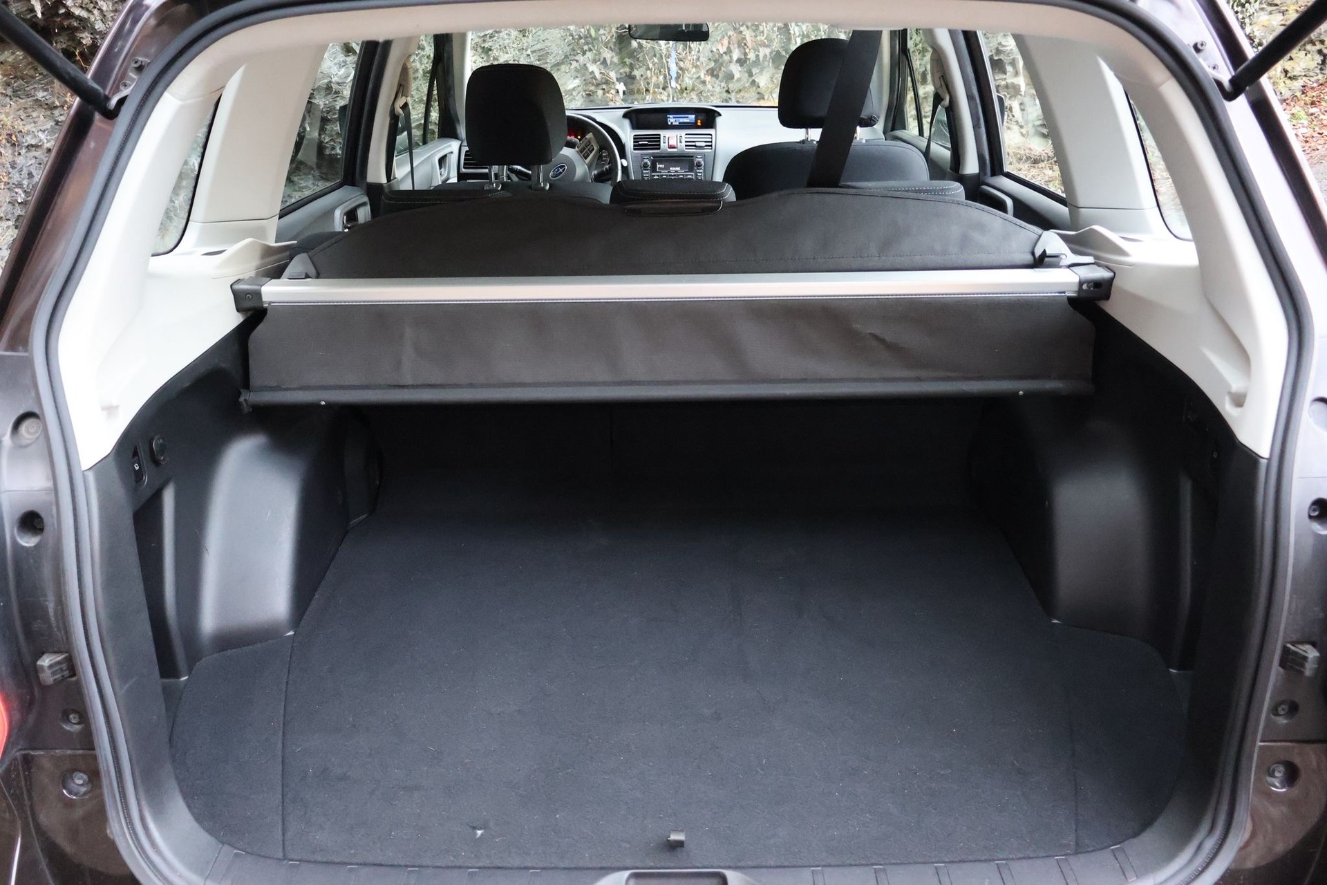 SUBARU Forester 2.0i Swiss-image-12