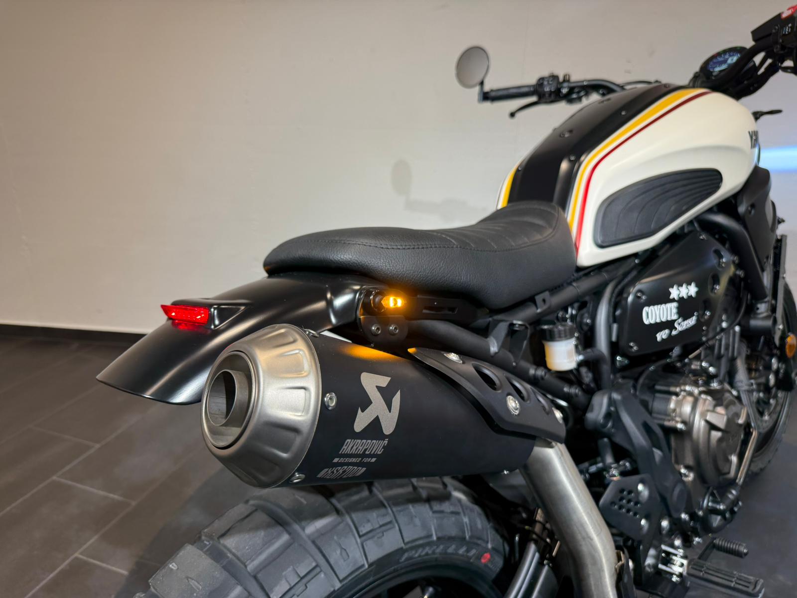 YAMAHA XSR 700 COYOTE III-image-9