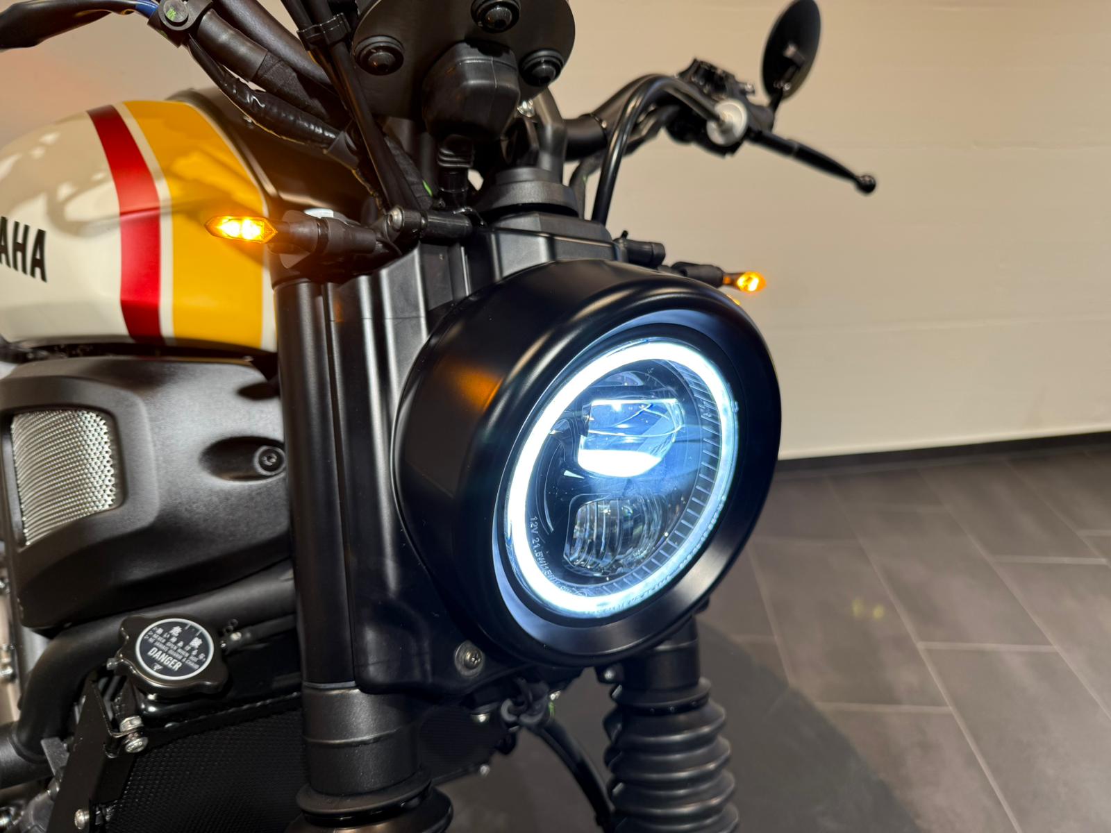 YAMAHA XSR 700 COYOTE III-image-7