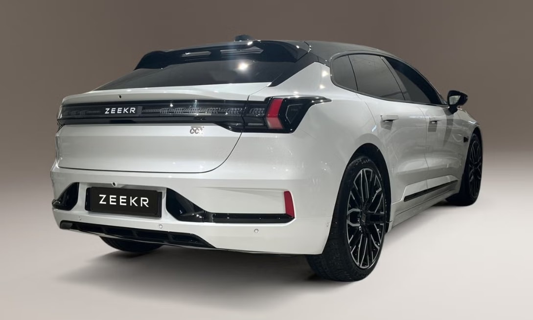 ZEEKR 001 96kWh Privilege AWD-showroom-element-3
