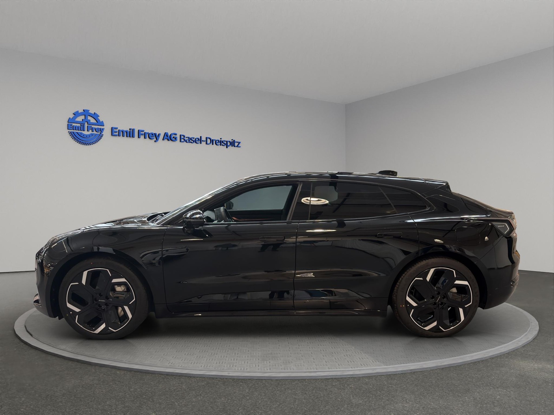 ZEEKR 001 Performance AWD-showroom-element-2
