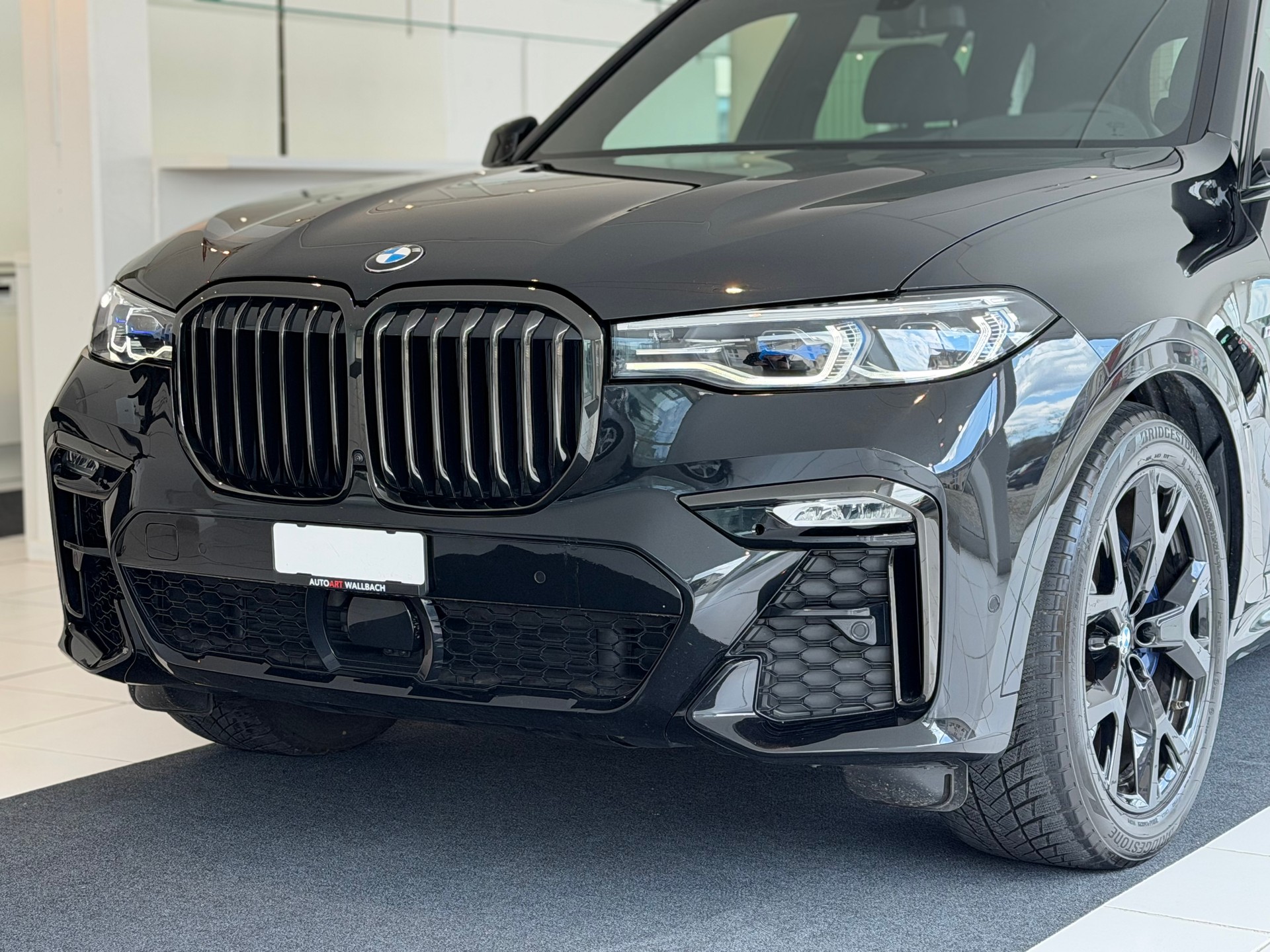 BMW X7 xDrive 48V 40d M Sport PRO Steptronic*6 Plätzer*-showroom-element-1