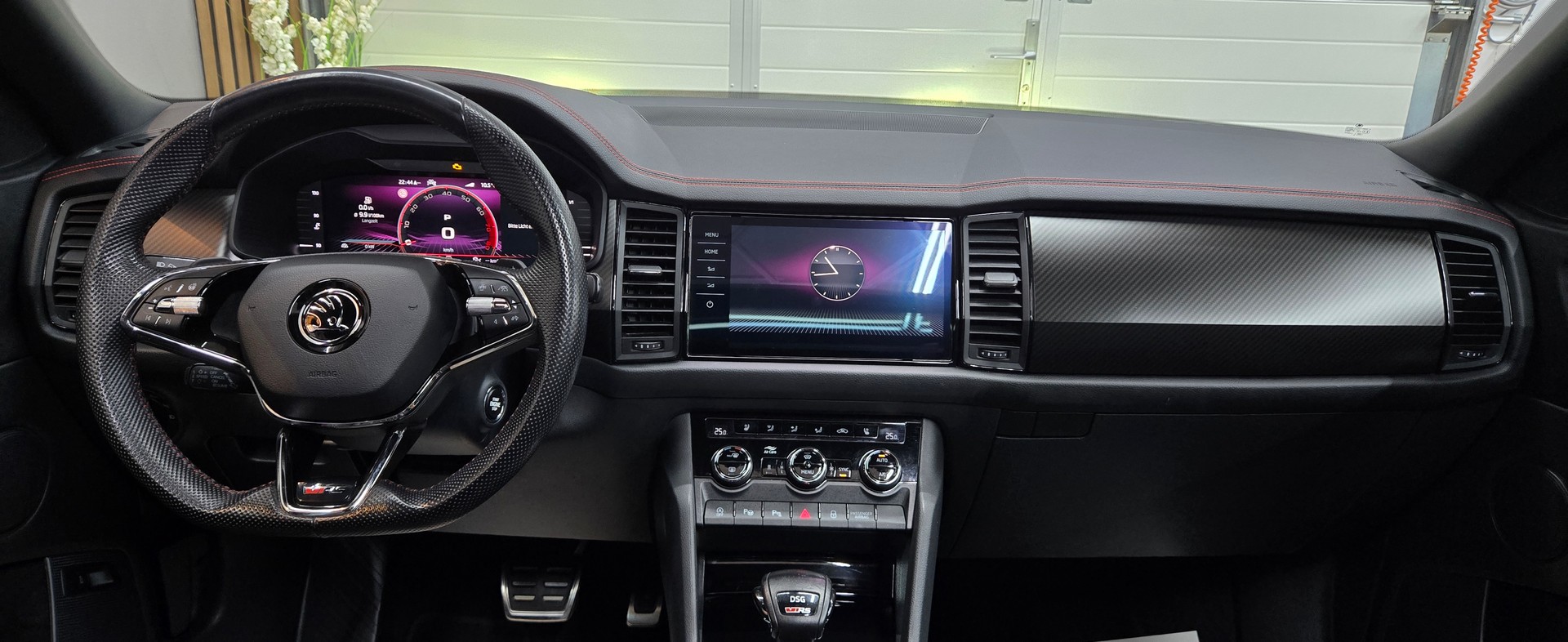 SKODA Kodiaq 2.0 TSI 4x4 RS-image-24