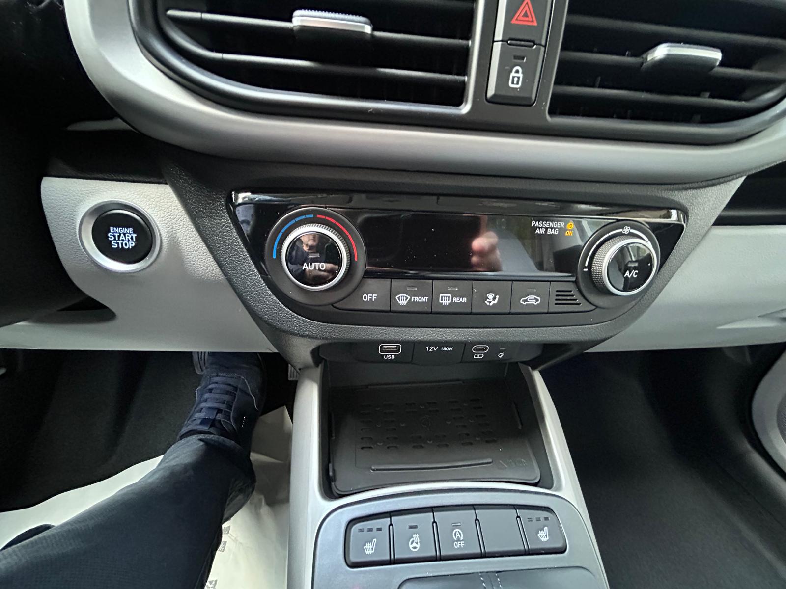 HYUNDAI i10 1.2 Vertex Aut.-image-15