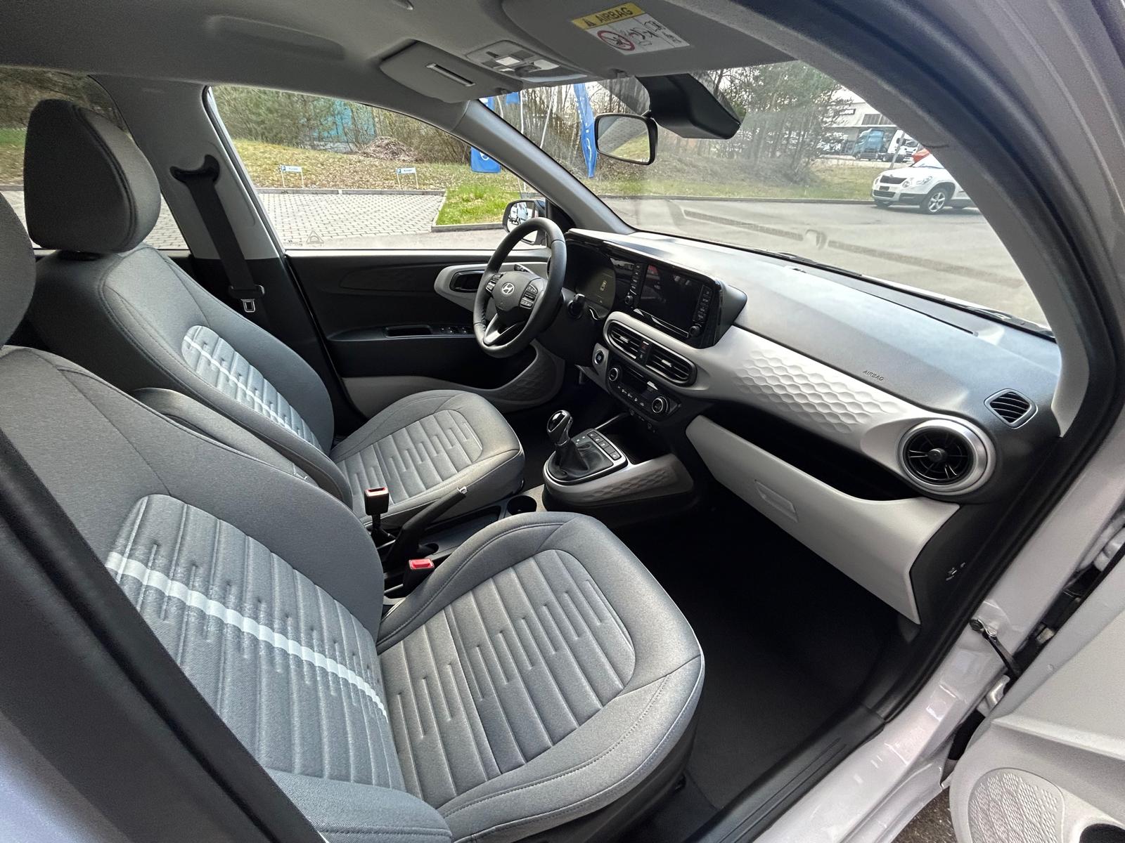 HYUNDAI i10 1.2 Vertex Aut.-image-7