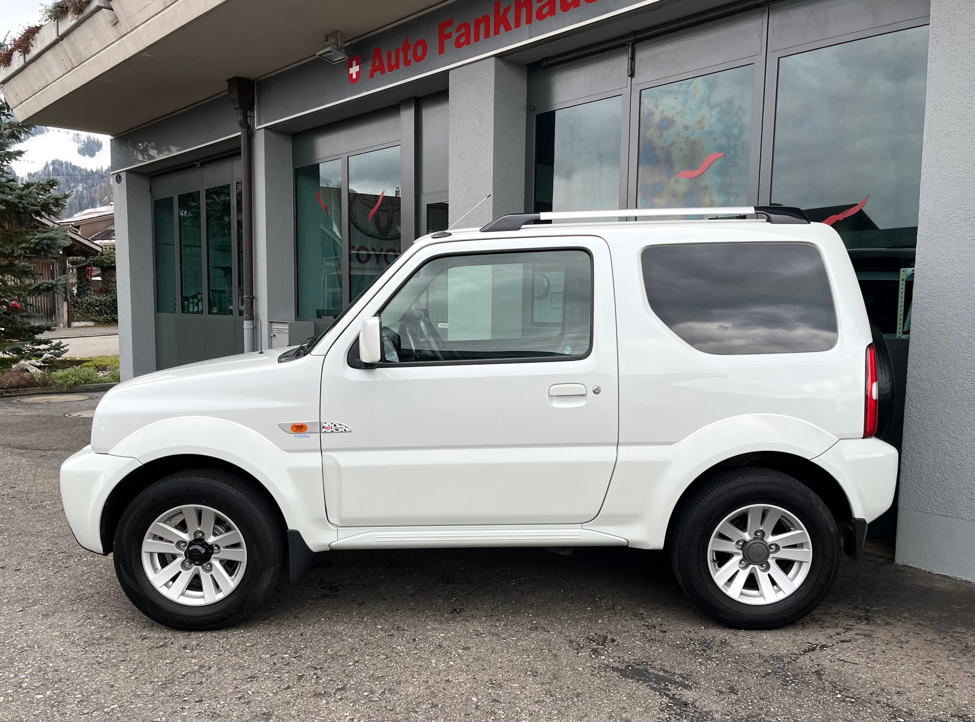 SUZUKI Jimny 1.3 16V GL Top Special Edition Automatic-image-3