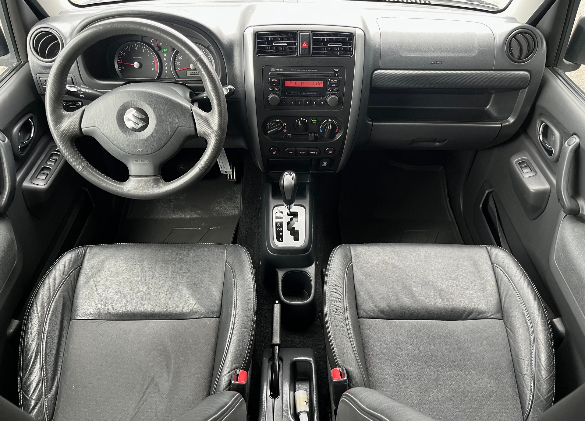 SUZUKI Jimny 1.3 16V GL Top Special Edition Automatic-image-10