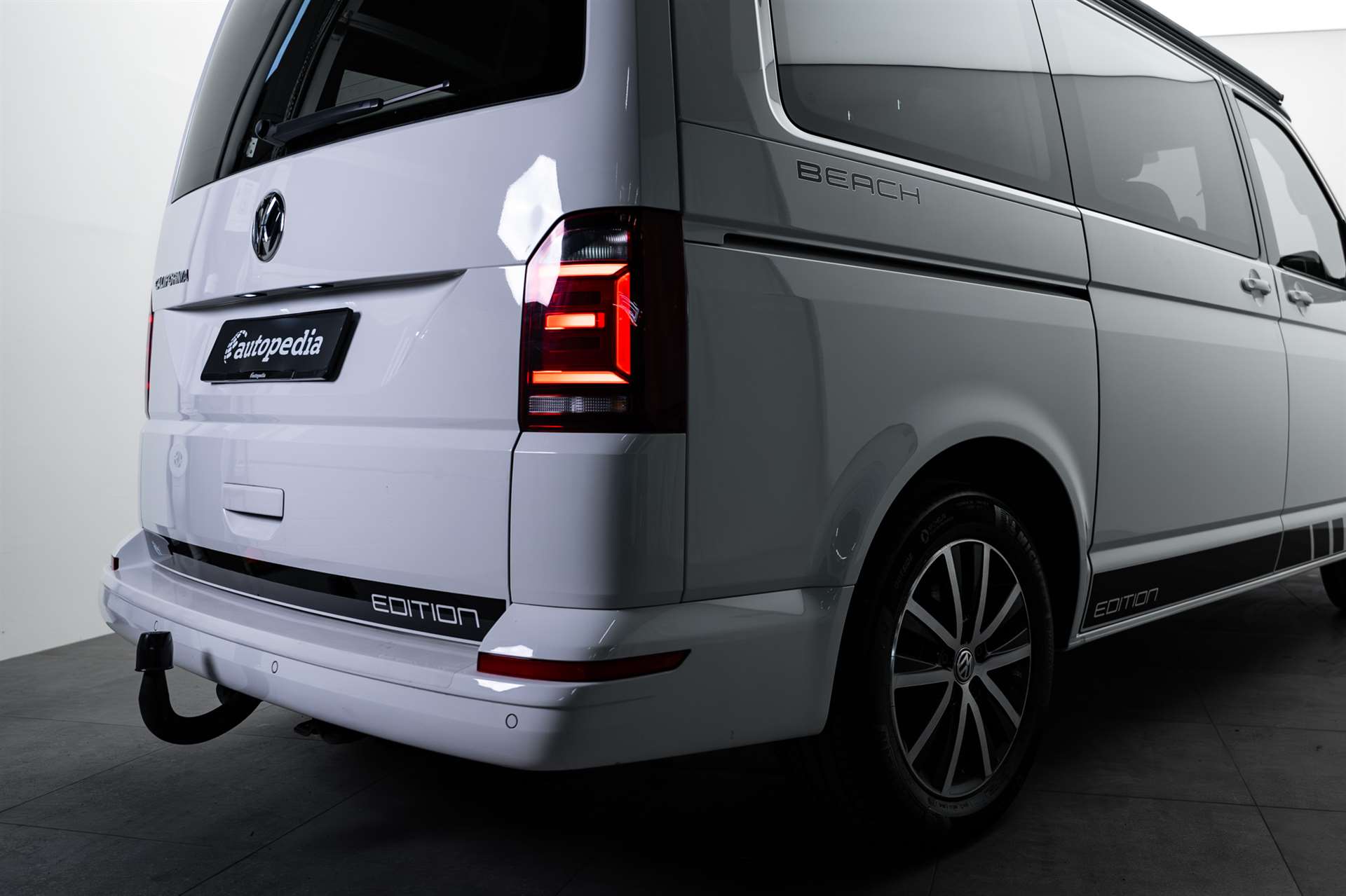 VW T6 California 2.0 TDI Beach Edition-showroom-element-3