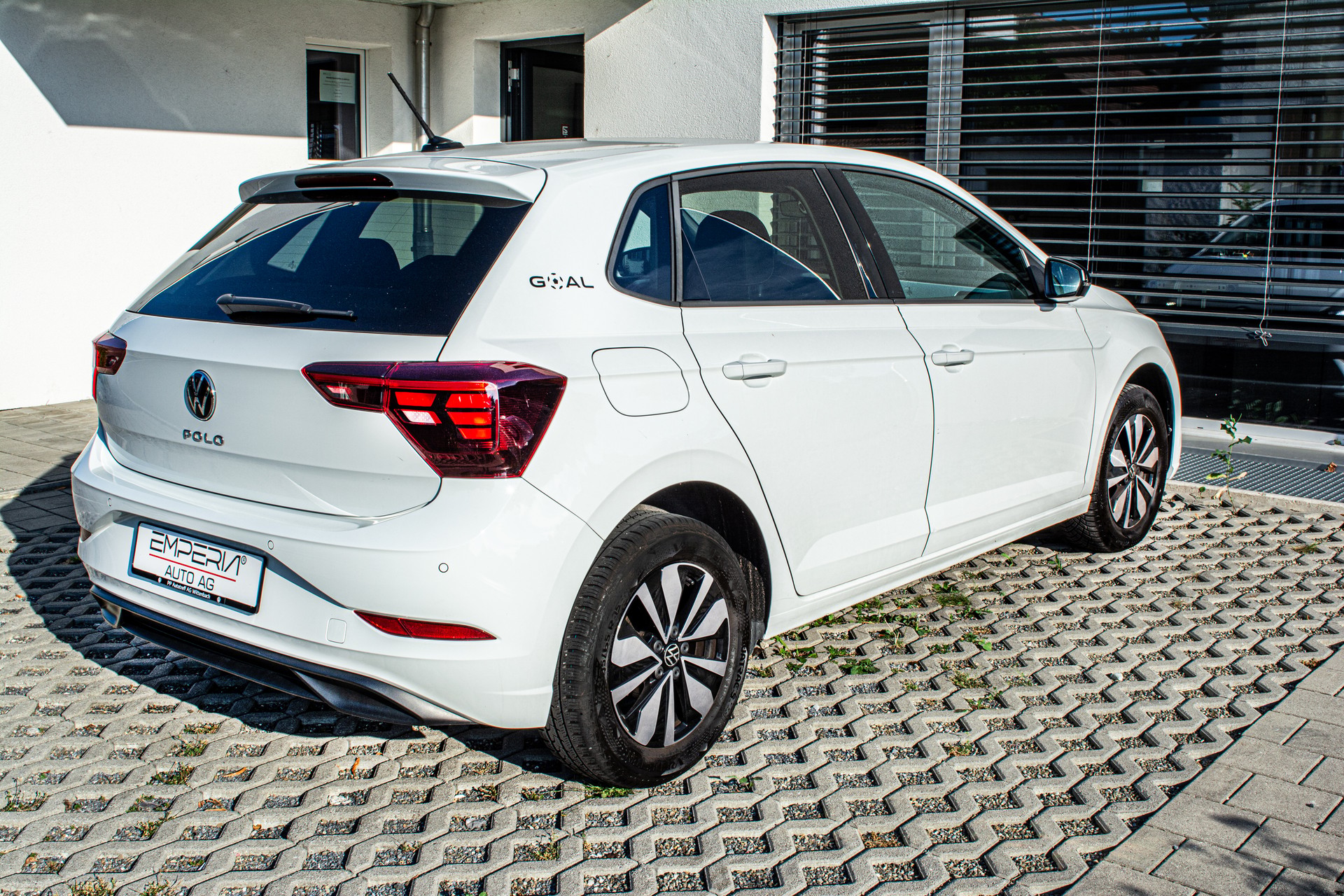 VW Polo 1.0 TSI Life DSG-image-12