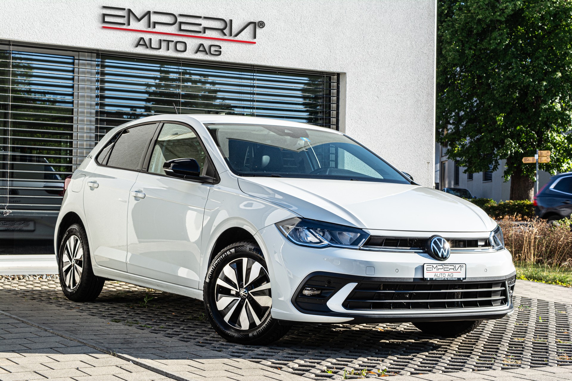 VW Polo 1.0 TSI Life DSG-showroom-element-2