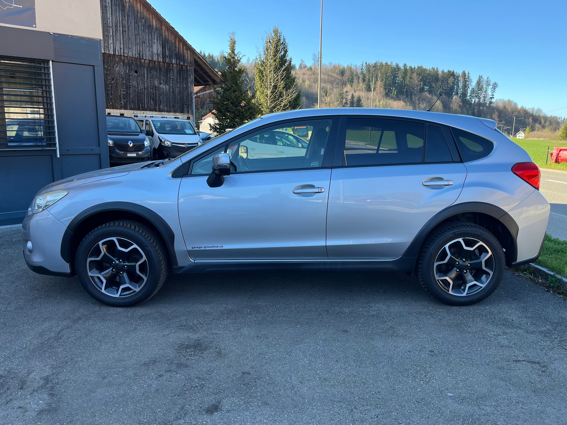 SUBARU XV 2.0 Swiss Two AWD CVT / Frisch ab MFK & Service-image-1