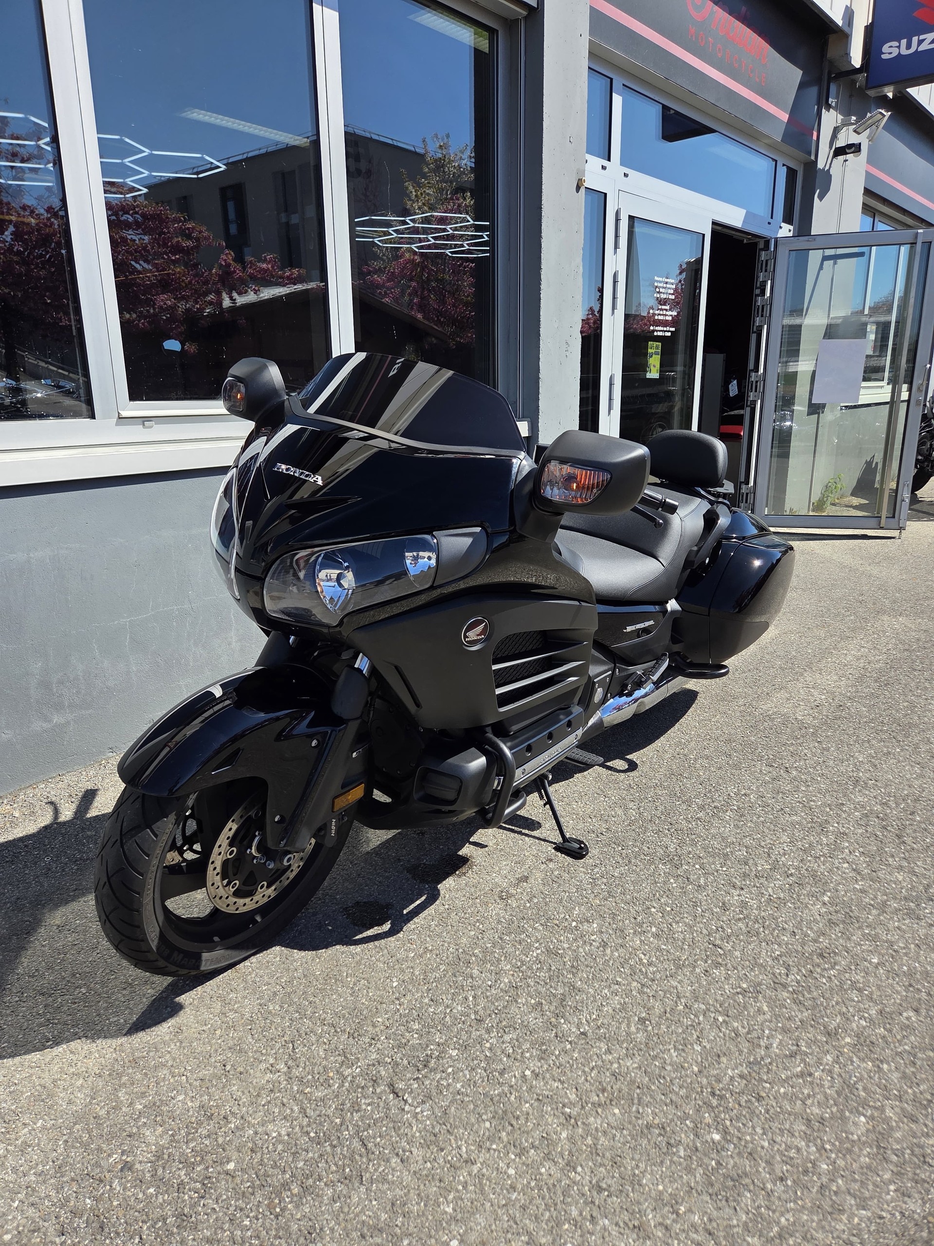 HONDA GL 1800 F6B D Bagger-image-4
