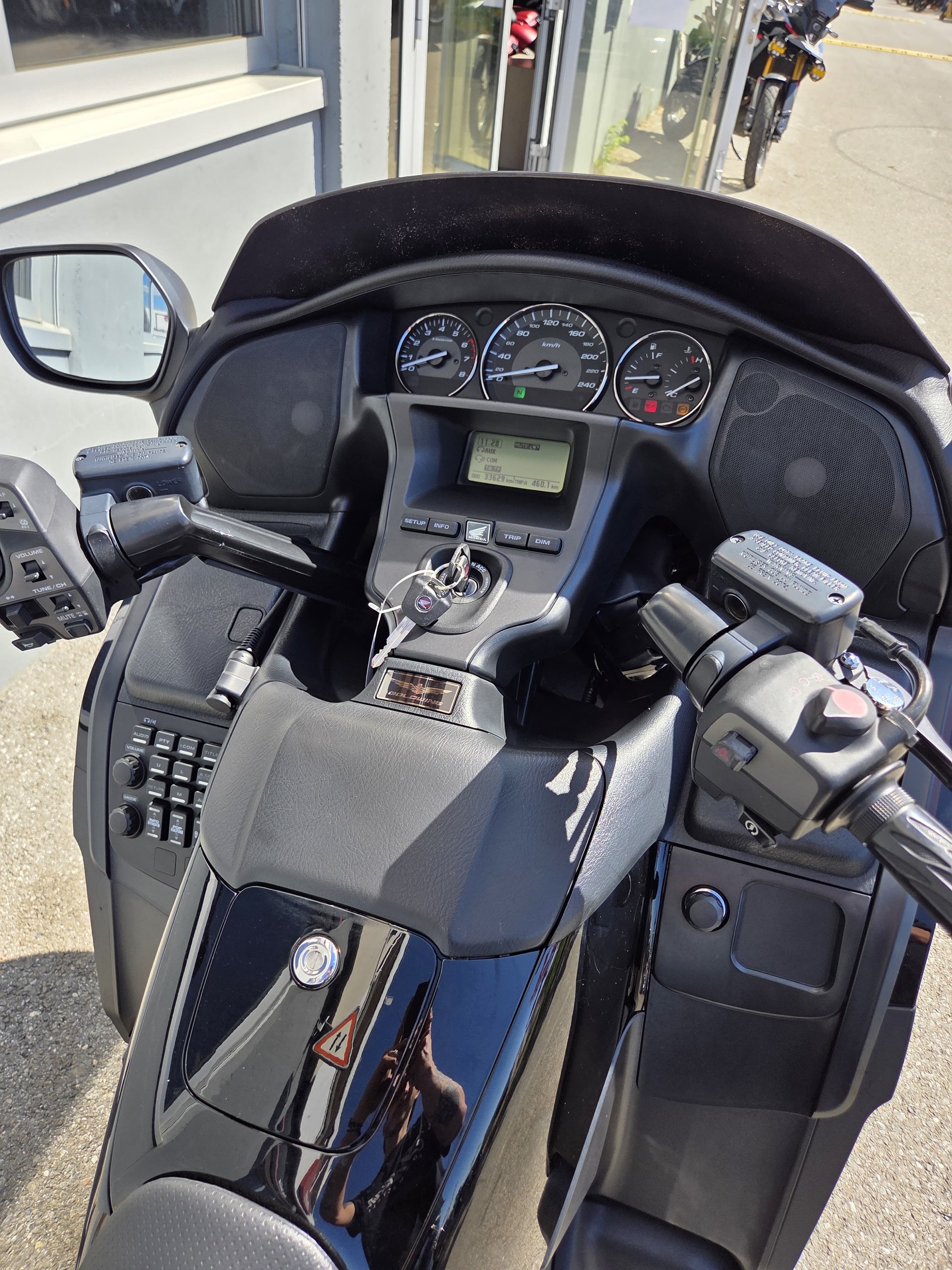 HONDA GL 1800 F6B D Bagger-image-8