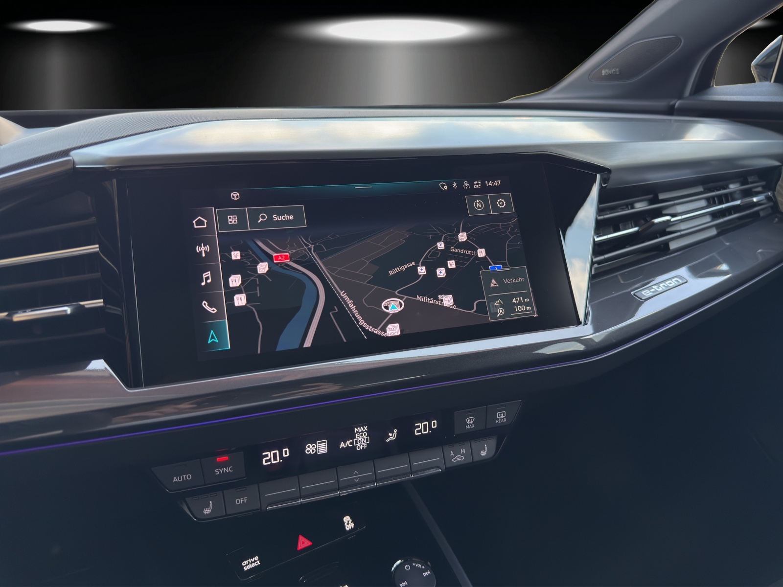 AUDI Q4 Sportback e-tron 50 quattro-image-12