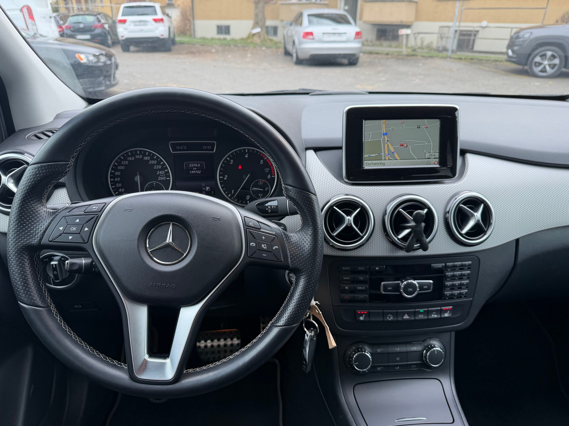 MERCEDES-BENZ B 180 CDI 7G-DCT-image-9