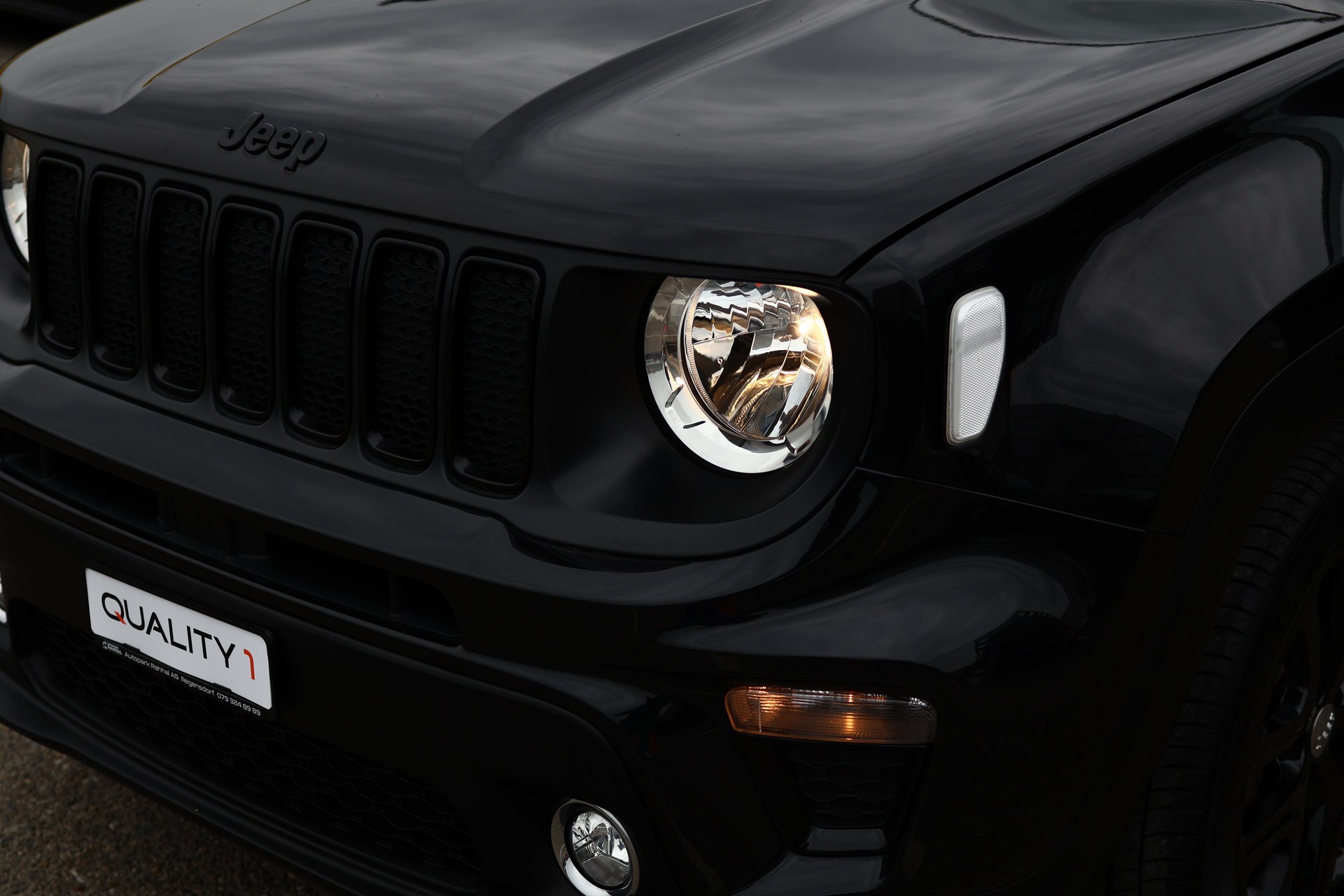 JEEP Renegade 1.0 Turbo Night Eagle-image-1