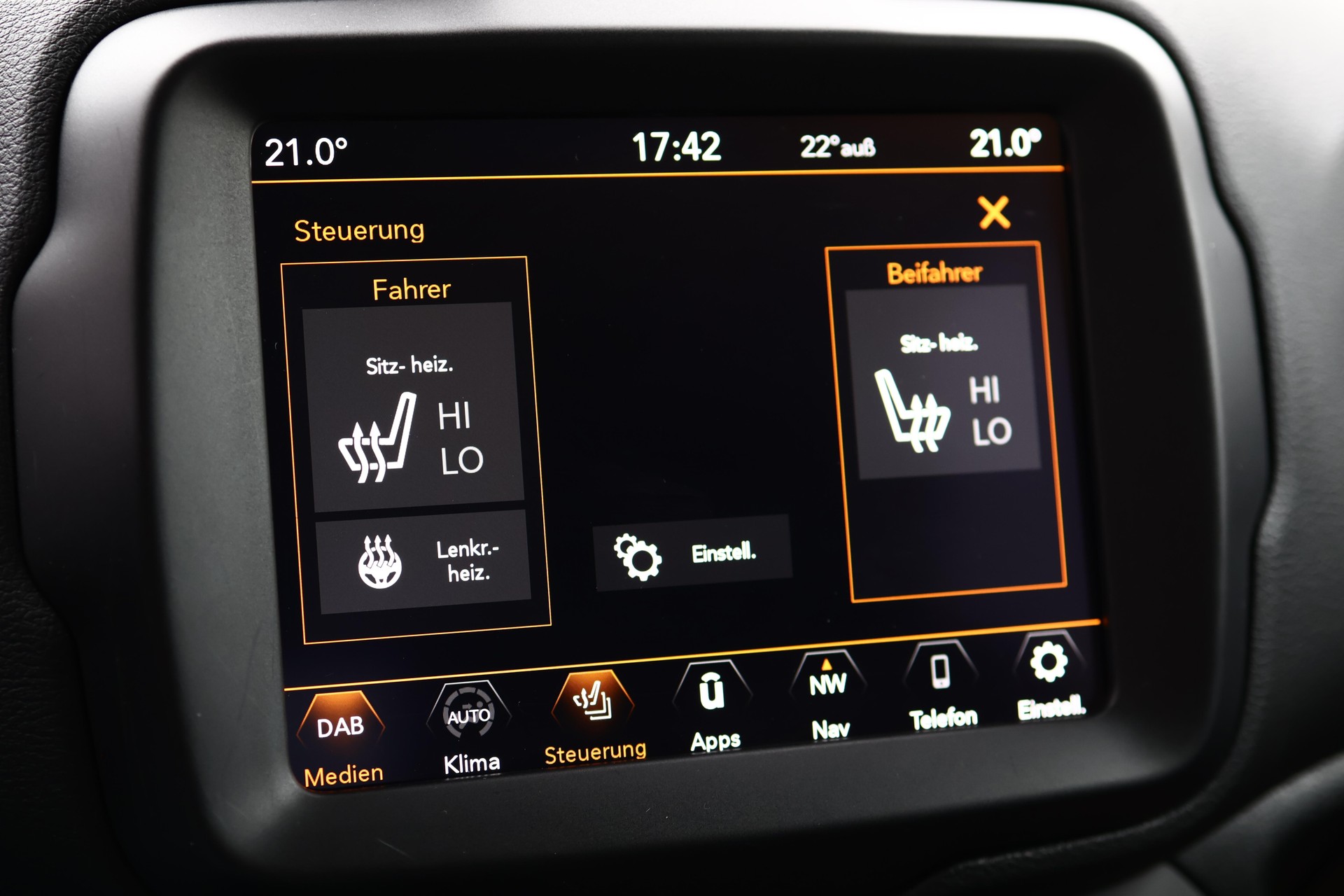 JEEP Renegade 1.0 Turbo Night Eagle-image-21
