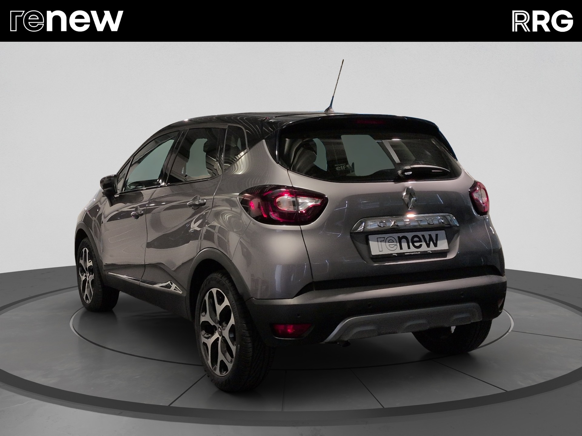 RENAULT Captur 1.2 T 16V Intens-image-4