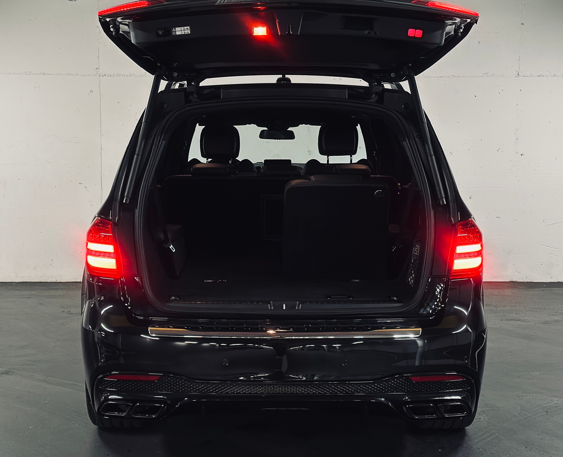 MERCEDES-BENZ GLS 63 AMG 4Matic Speedshift Plus-image-5